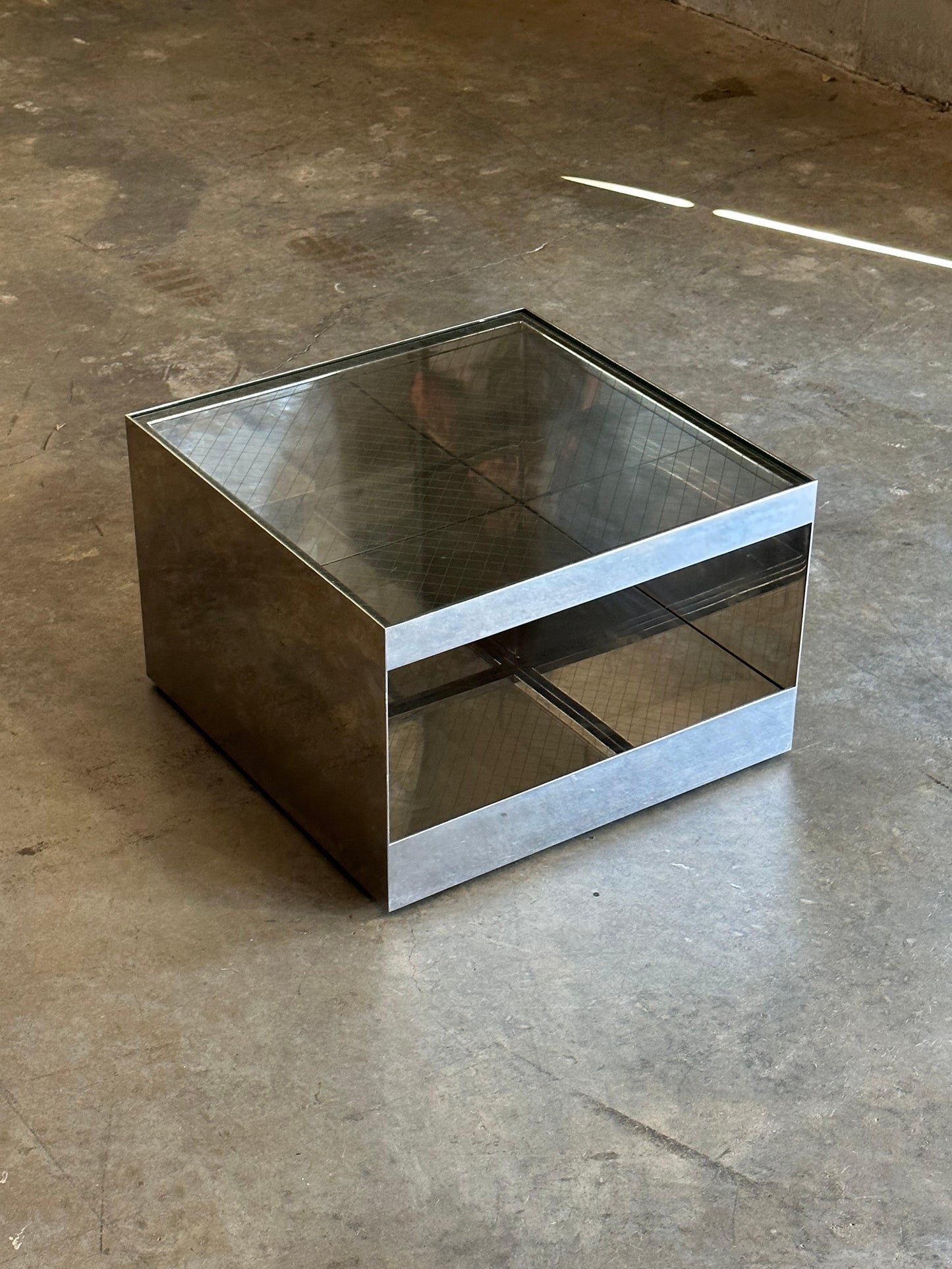 Frisman Vintage Joe D'Urso Safety Wire Glass Side Table for Knoll, Model 6022t