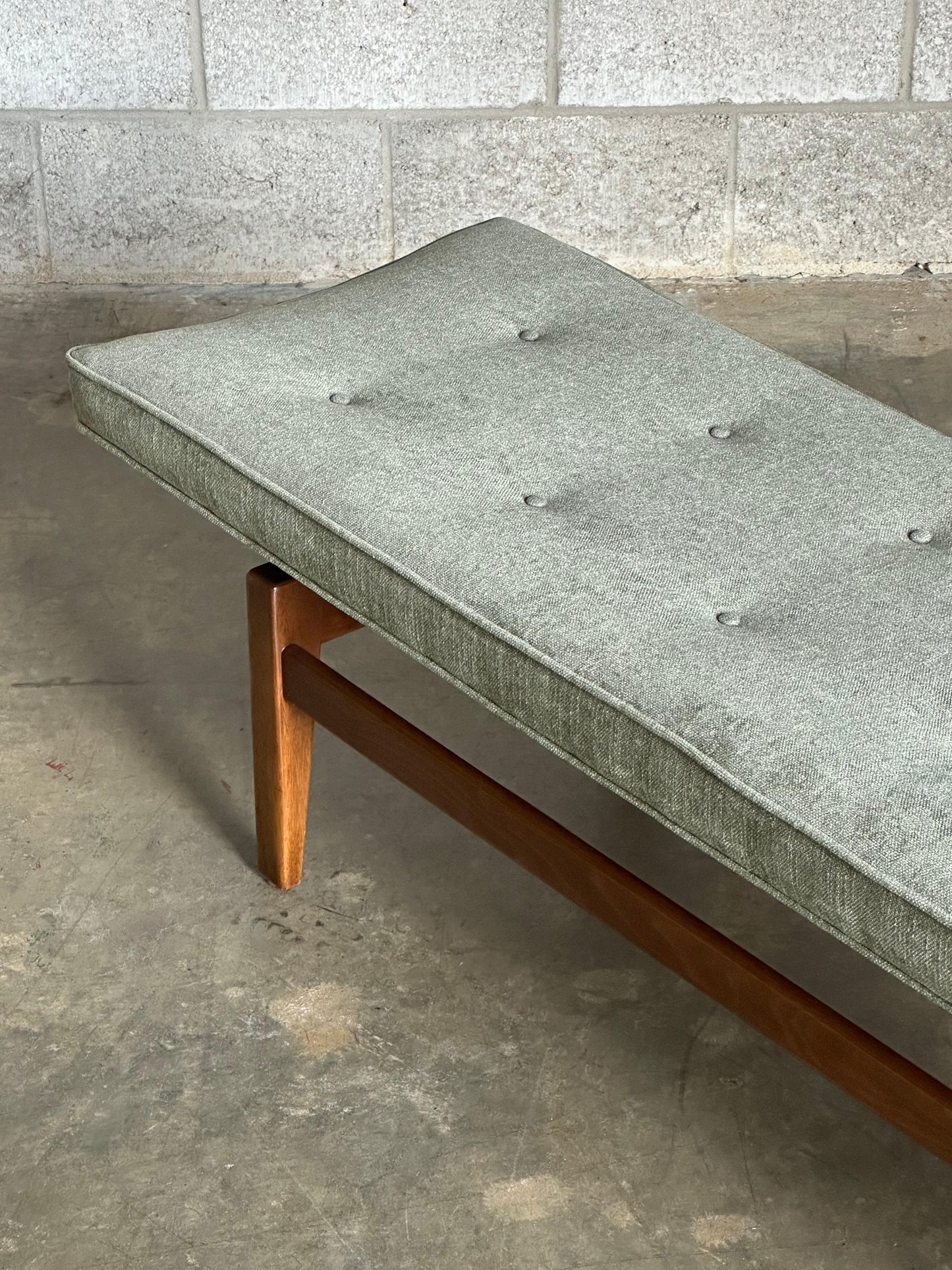 Frisman Vintage Vintage Jens Risom Six Foot (6ft) Floating Bench