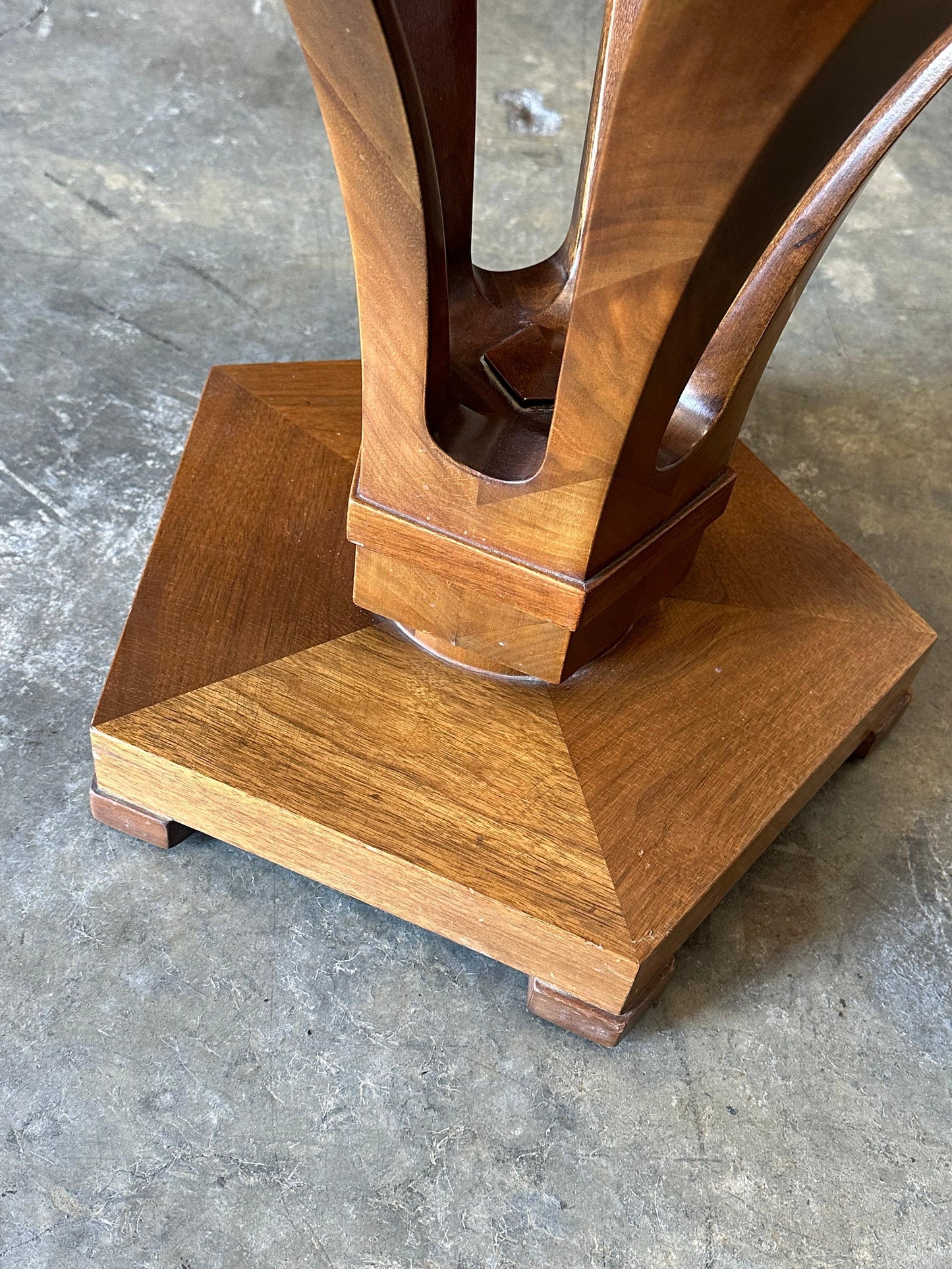 Frisman Vintage Edward Wormley for Dunbar Large Tulip End/ Side Table in Travertine and Walnut