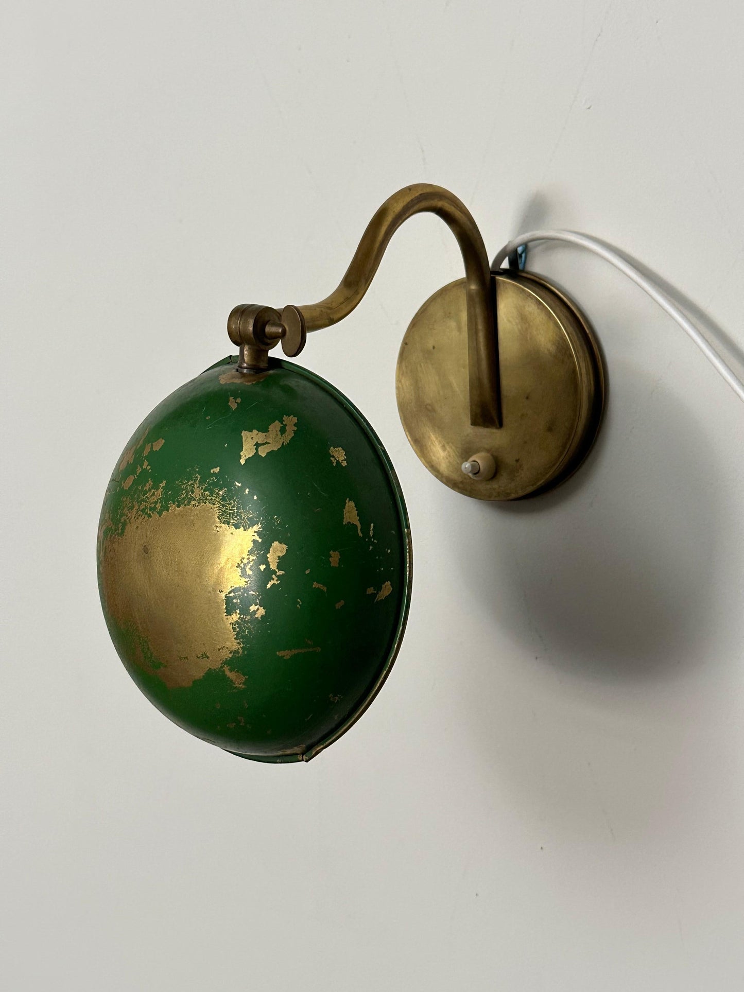 Frisman Vintage 1940s Swedish Modern Organic Wall/ Table Lamp by Asea, Brass and Paint