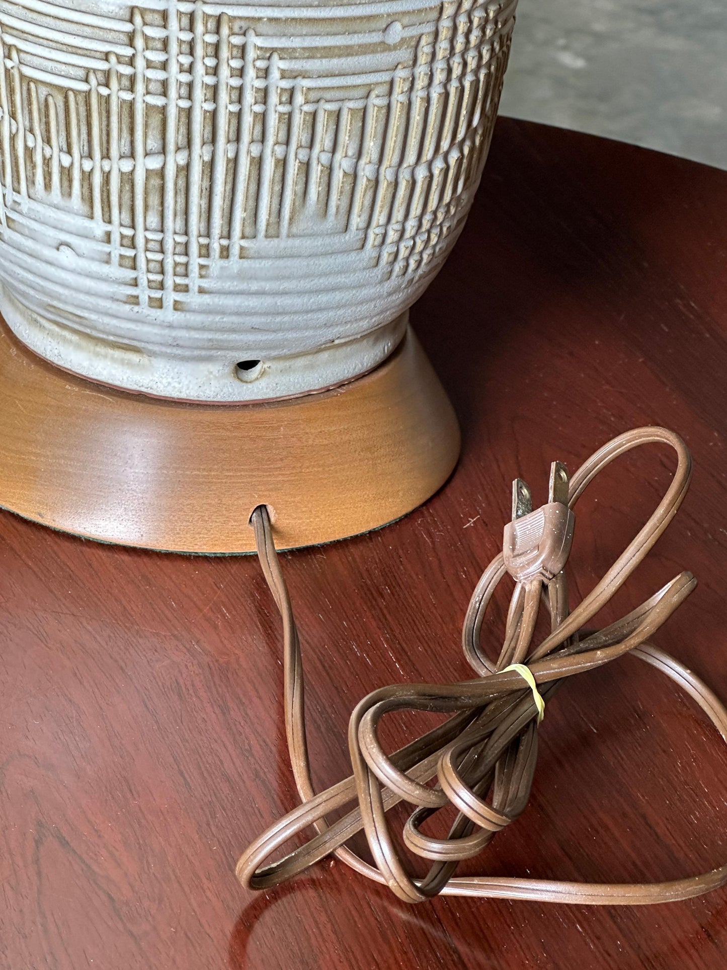 Frisman Vintage Large Table Lamp Designed by Lee Rosen for Design Technics