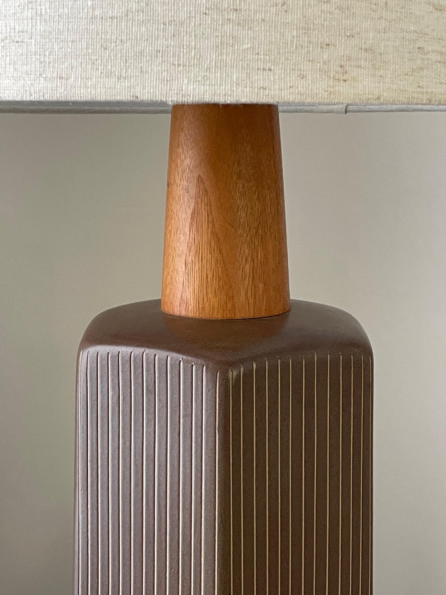 Frisman Vintage Martz Lamp by Jane and Gordon Martz for Marshall Studios, Ceramic Table Lamp