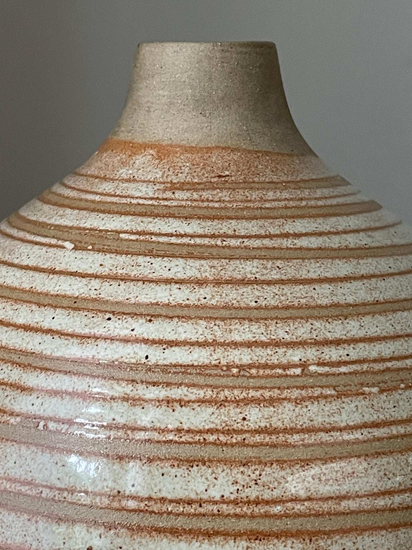 Frisman Vintage Gordon and Jane Martz Ceramic Vase, Marshall Studios, 1960s
