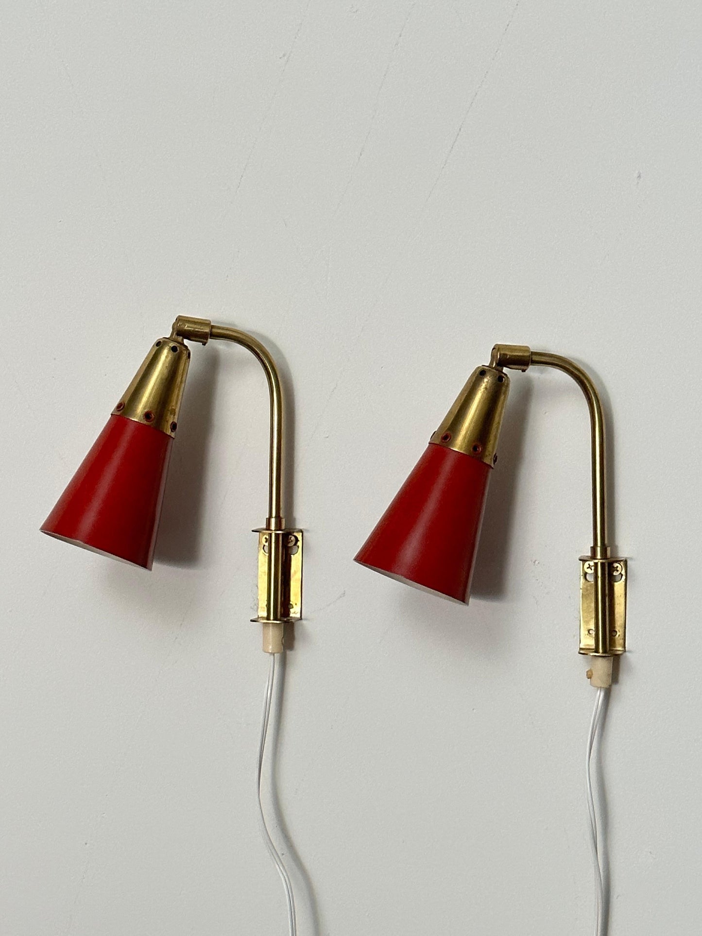 Frisman Vintage 1950s Swedish Modernist Wall Lights by Upsala Armaturfabrik- a Pair