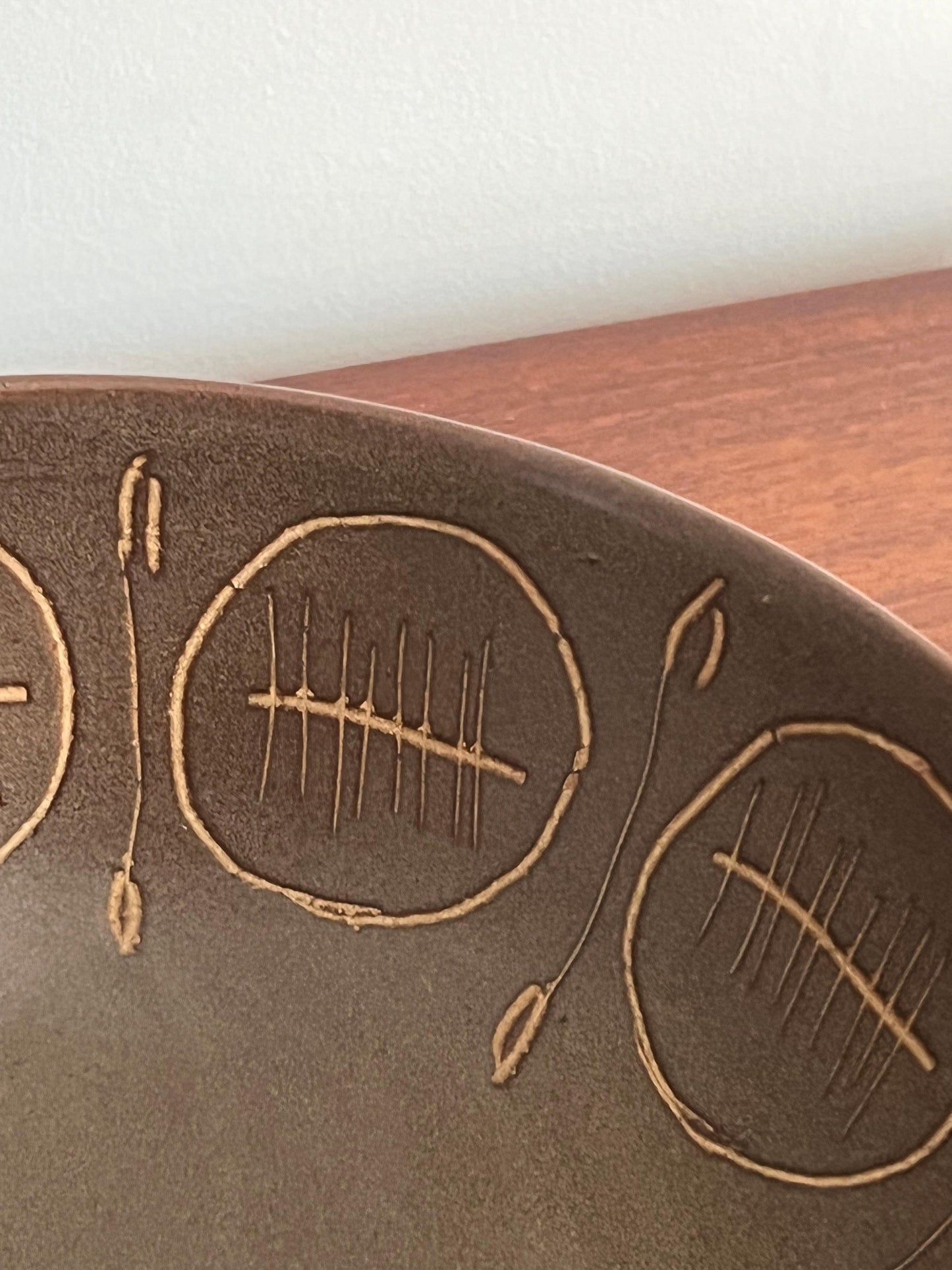 Frisman Vintage Large Martz Centerpiece Bowl by Jane and Gordon Martz, Marshall Studios, Ceramic