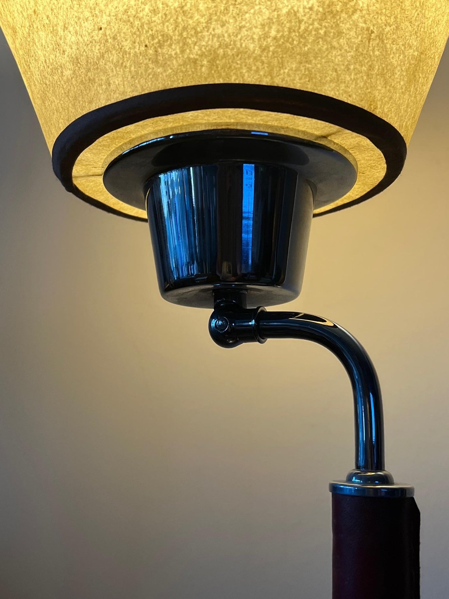Frisman Vintage Elegant Desk Lamp in Red Leather and Parchment Shade