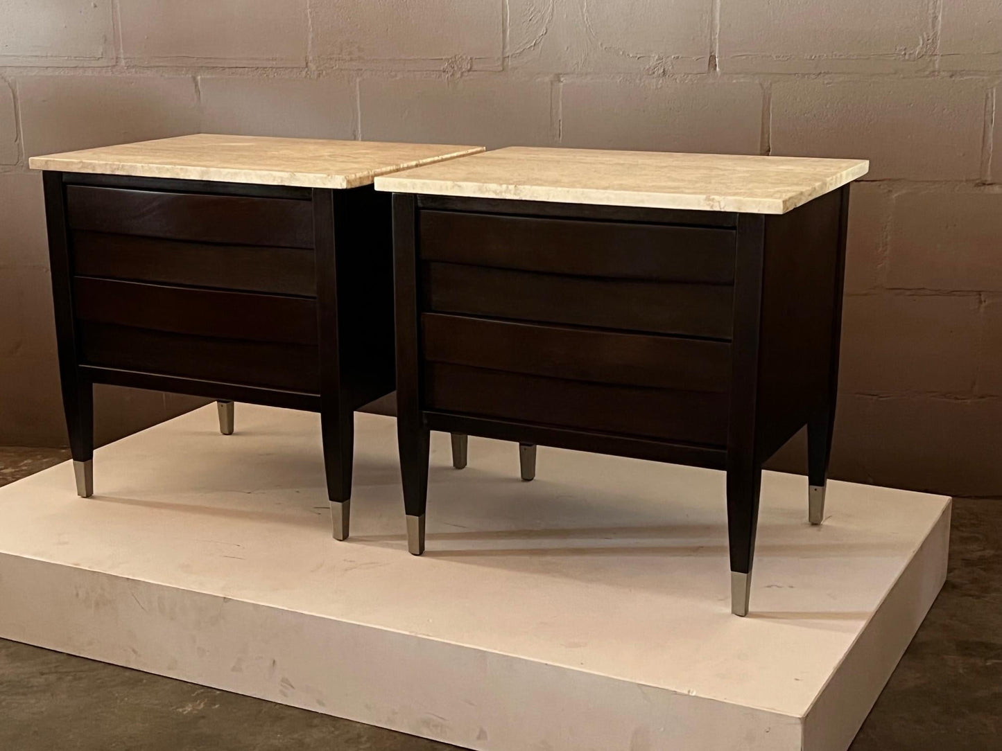 Frisman Vintage Elegant Night Stands by American of Martinsville with Bowed Fronts