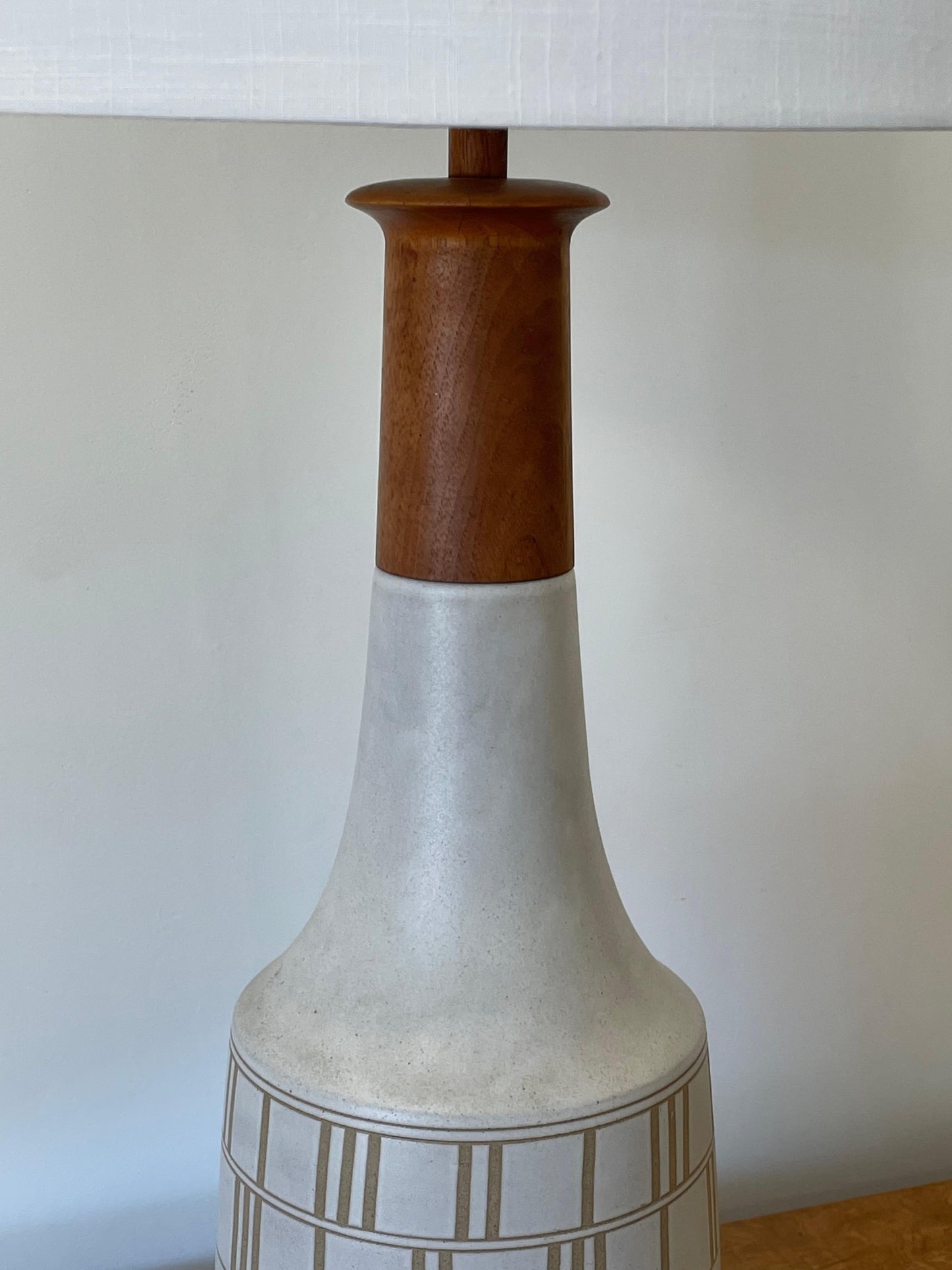 Frisman Vintage Large Ceramic Table Lamp by Jane and Gordon Martz