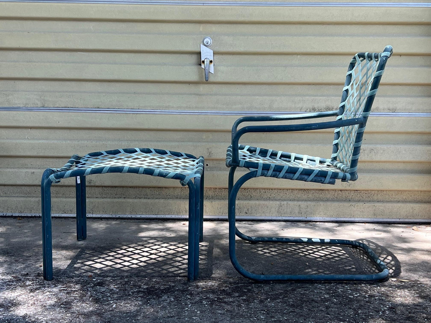 Frisman Vintage Brown Jordan Patio Pieces