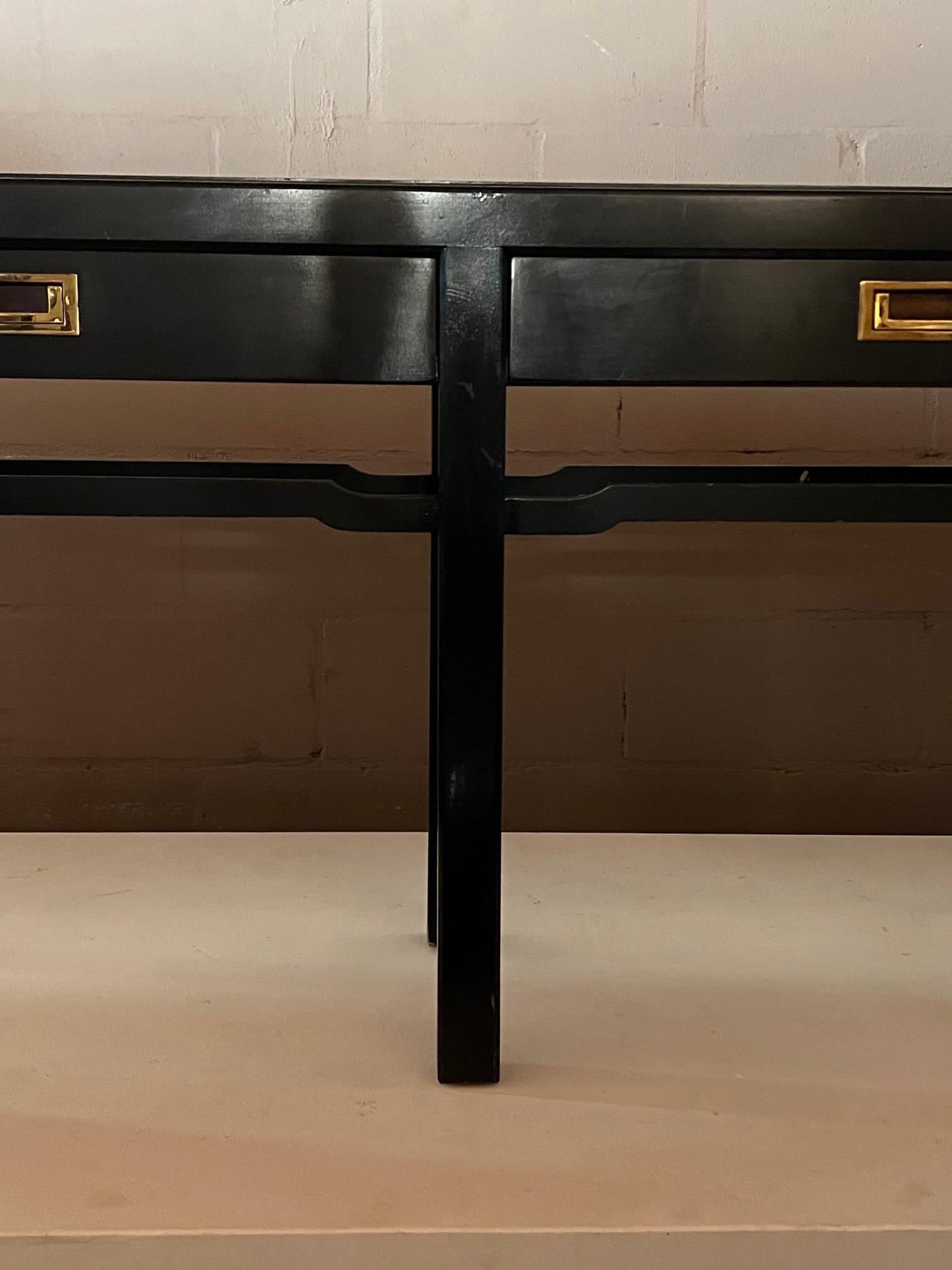 Frisman Vintage Asian Style Console Table with Drawers