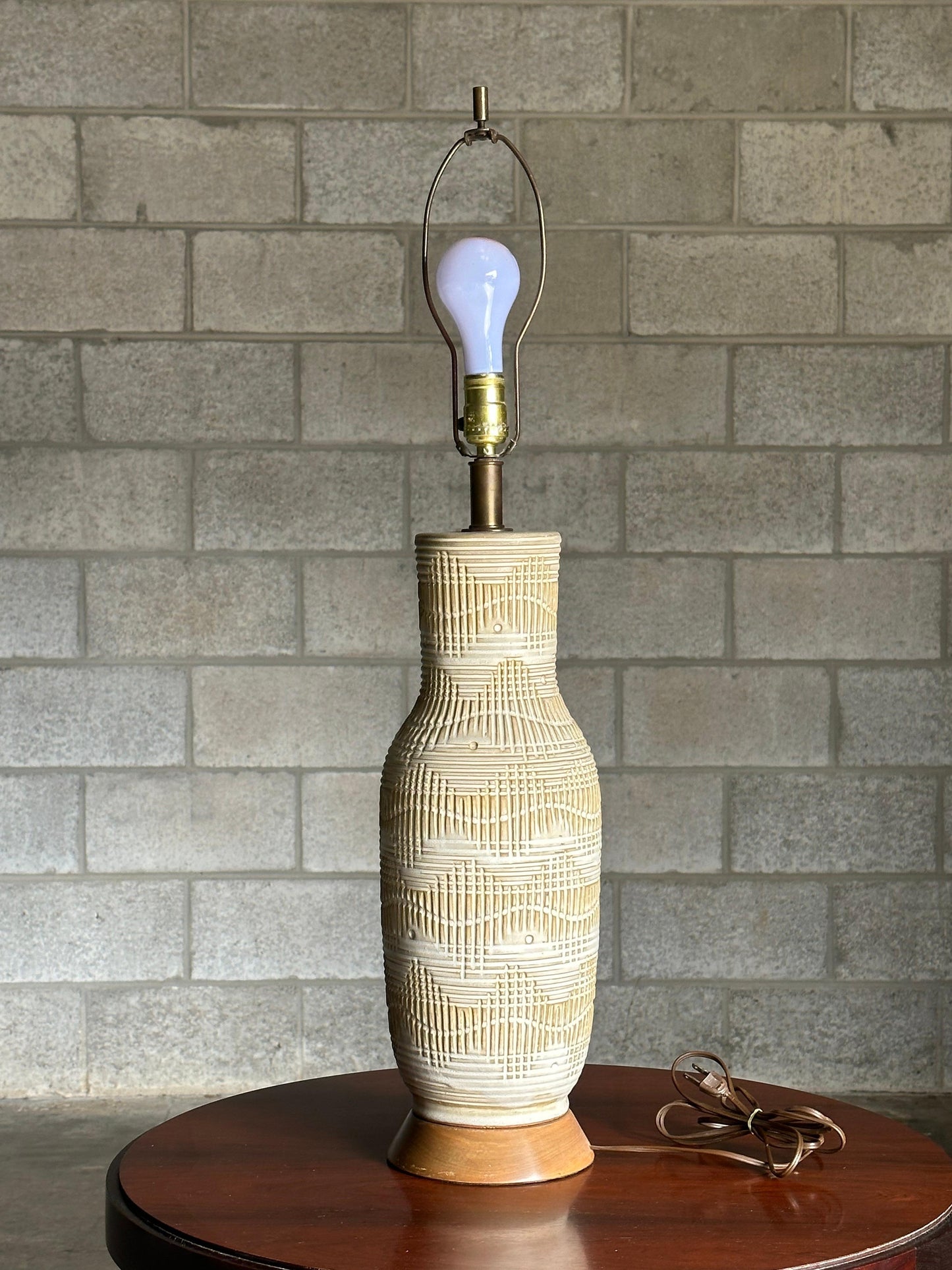 Frisman Vintage Large Table Lamp Designed by Lee Rosen for Design Technics