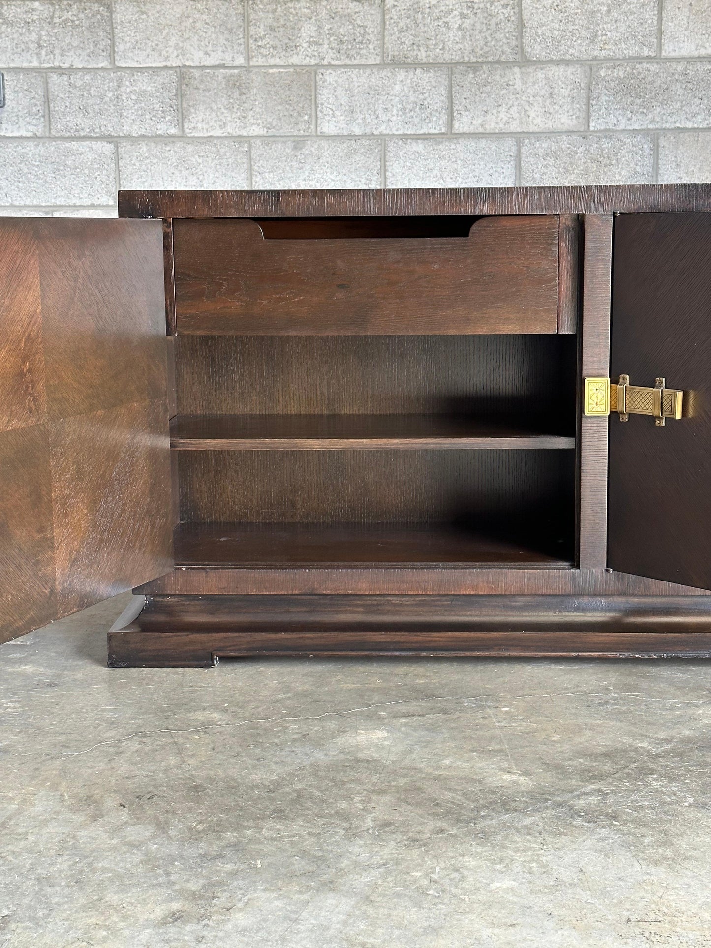 Frisman Vintage Tommi Parzinger Credenza/ Sideboard for Charak Modern