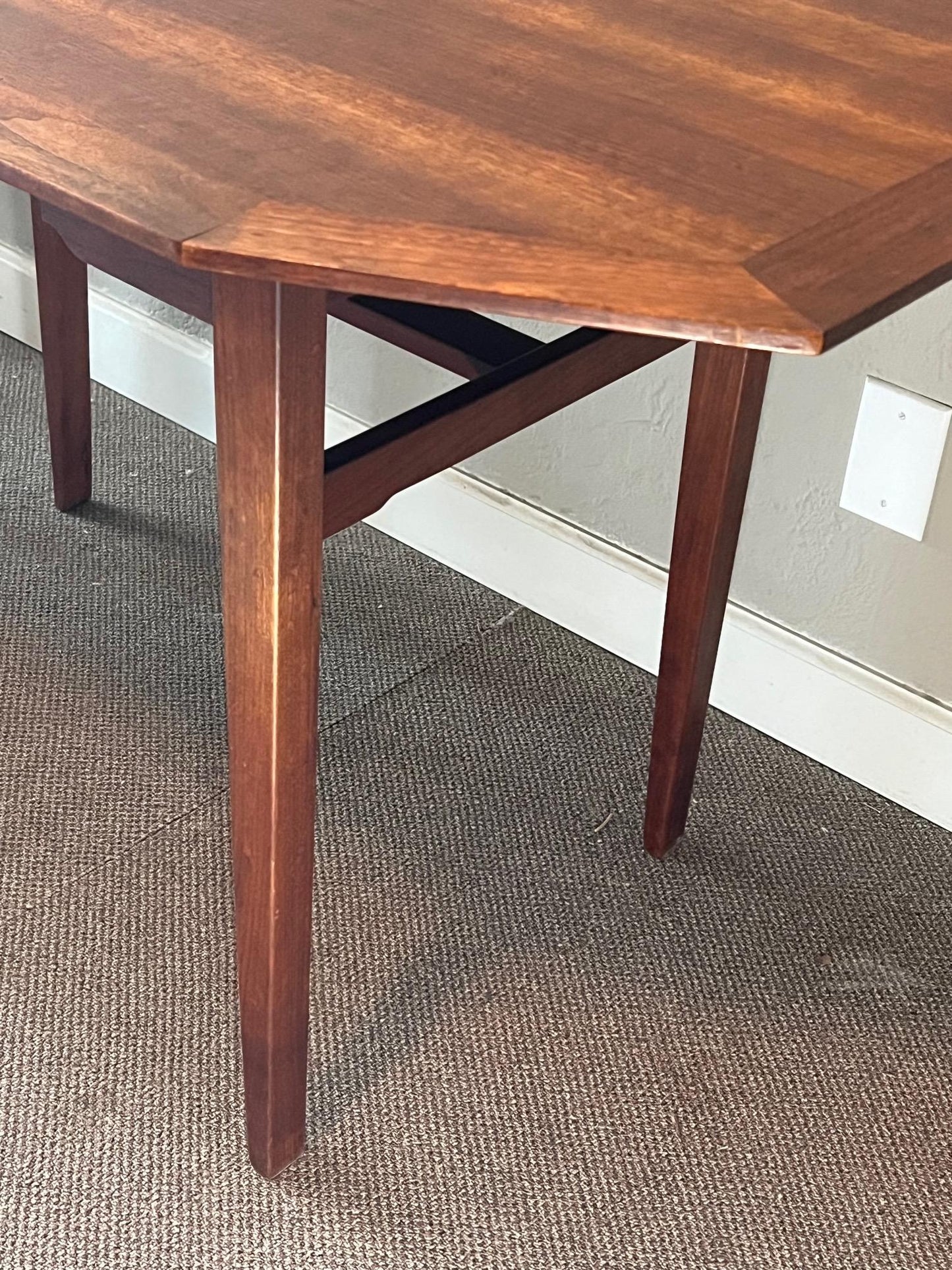 Frisman Vintage Writing Desk By Edward Wormley For Dunbar
