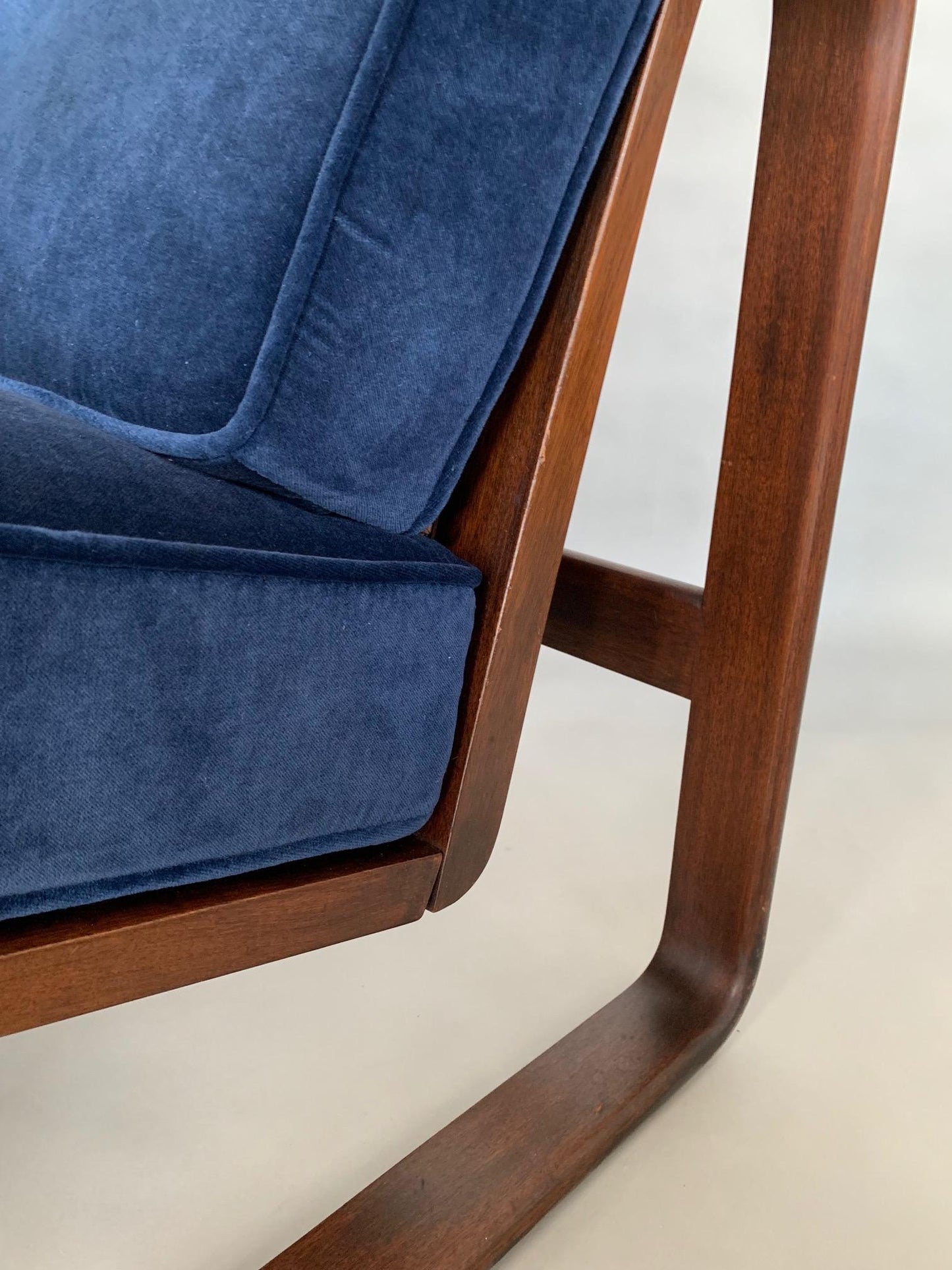 Frisman Vintage Edward Wormley For Dunbar "Morris" Lounge Chair