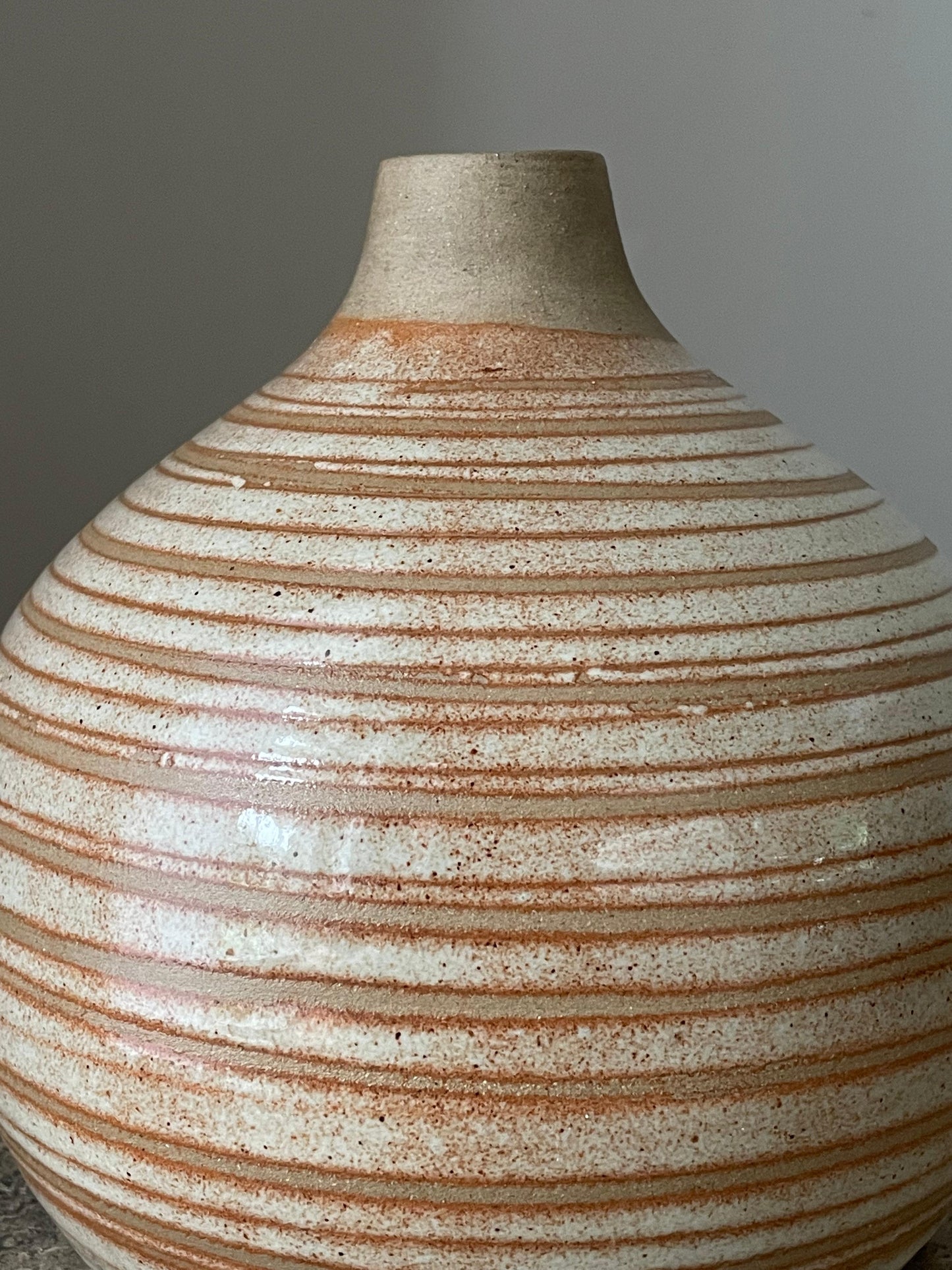 Frisman Vintage Gordon and Jane Martz Ceramic Vase, Marshall Studios, 1960s