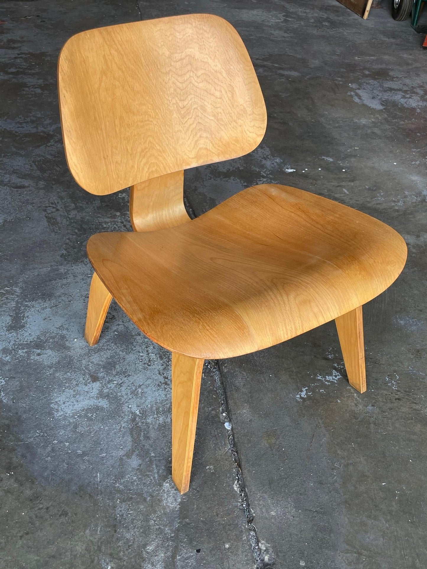 Frisman Vintage Evans Herman Miller LCW by Charles Eames