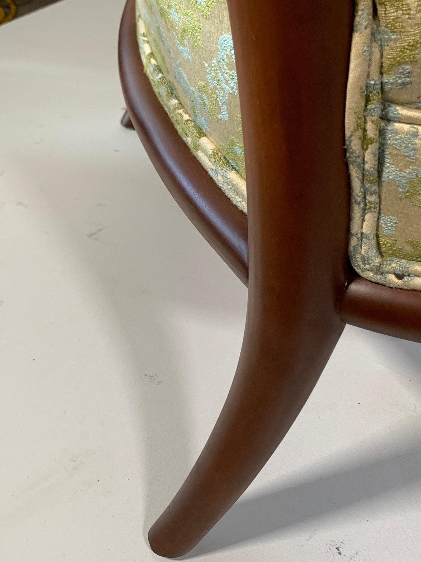 Frisman Vintage Pair of Unusual Slipper Chairs by T.H. Robsjohn-Gibbings Widdicomb, circa 1950s