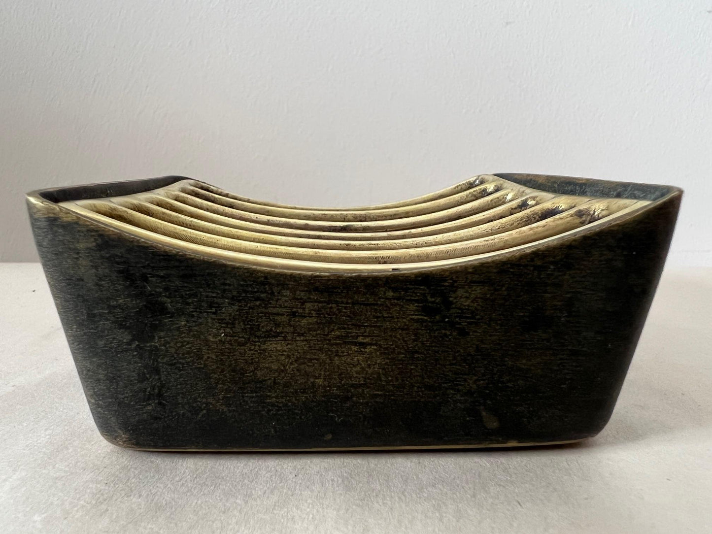 Frisman Vintage Sculptural Werkstätte Hagenauer Modernist Brass Ashtray, Austria, 1950s