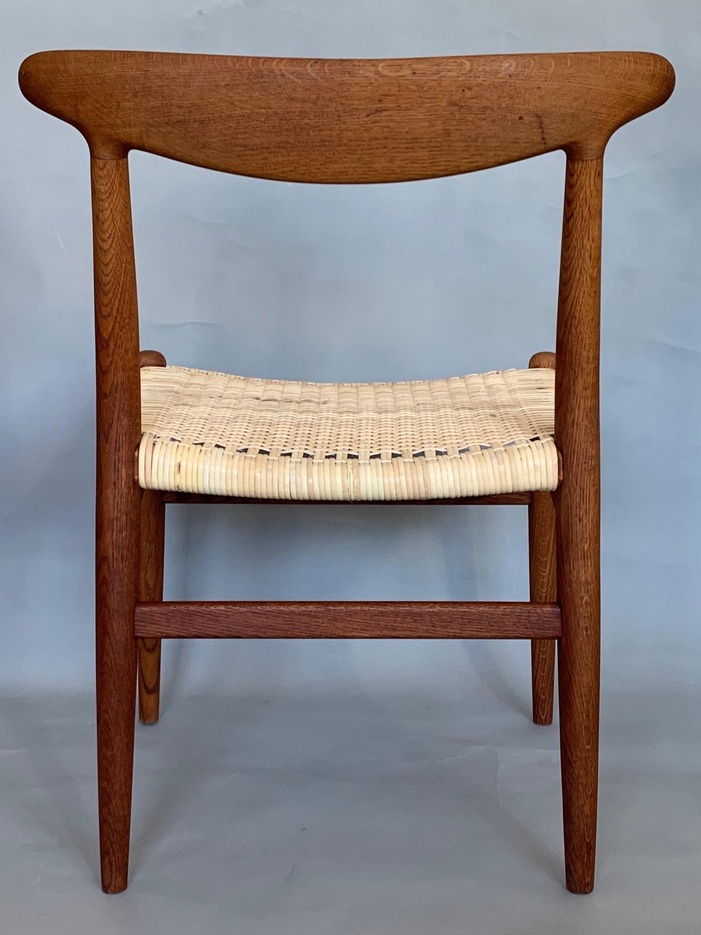 Frisman Vintage Pair of Classic Hans Wegner Side Chairs in Oak