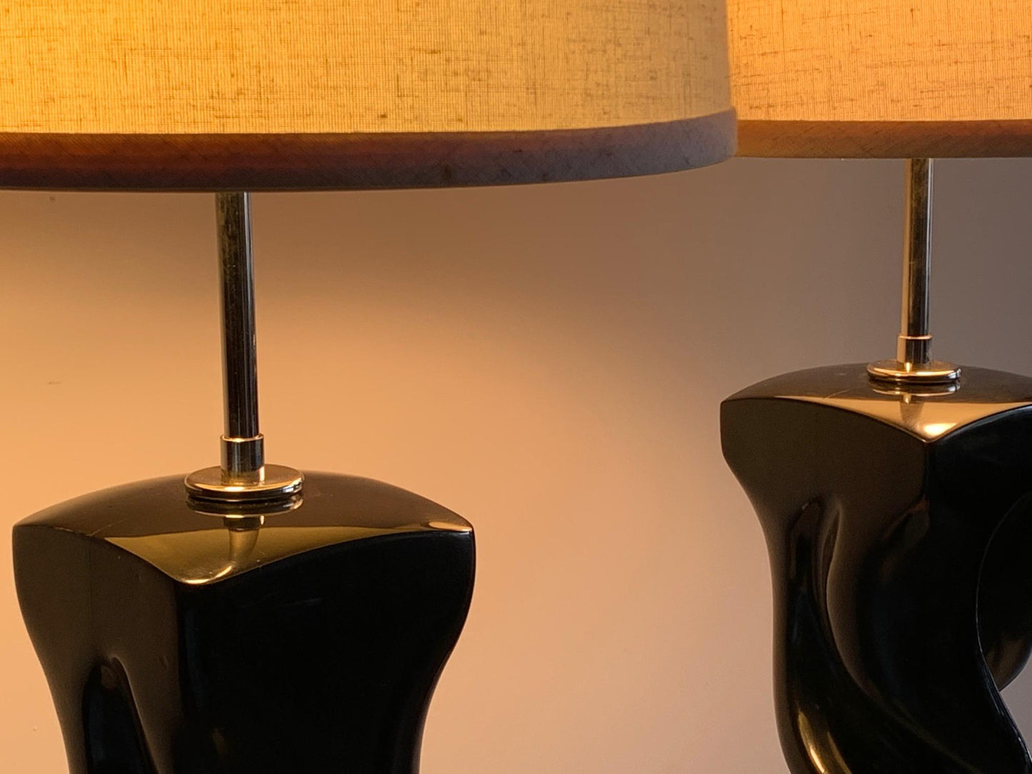 Frisman Vintage Pair of Table Lamps by Heifetz in Black Lacquer