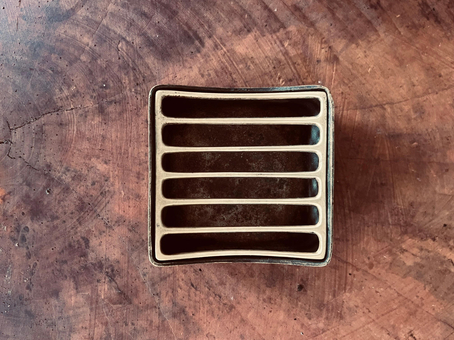Frisman Vintage Sculptural Werkstätte Hagenauer Modernist Brass Ashtray, Austria, 1950s