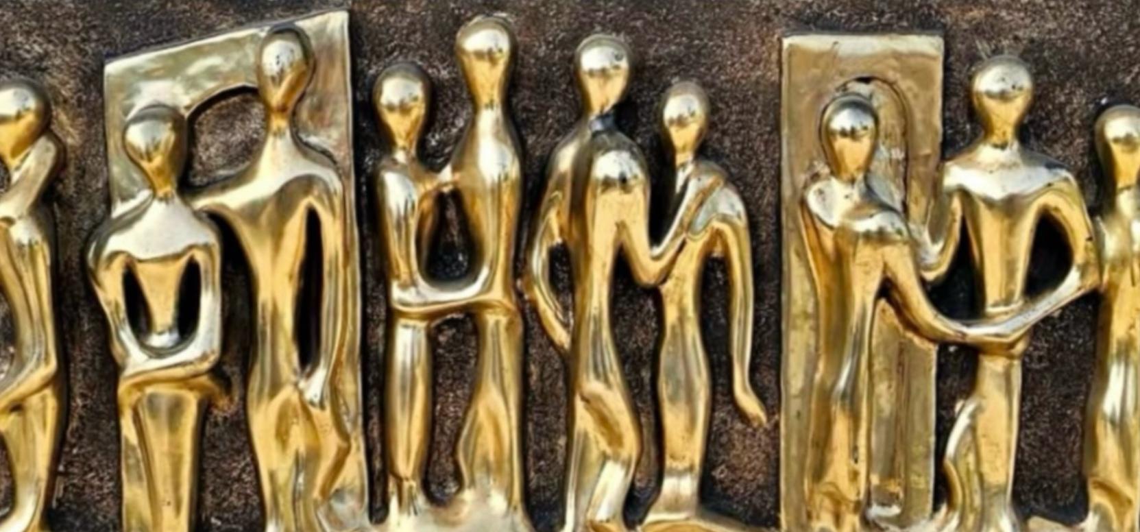 Frisman Vintage “Lovers” Huge Brutalist Fiberglass Wall Sculpture Espada for Finesse Originals