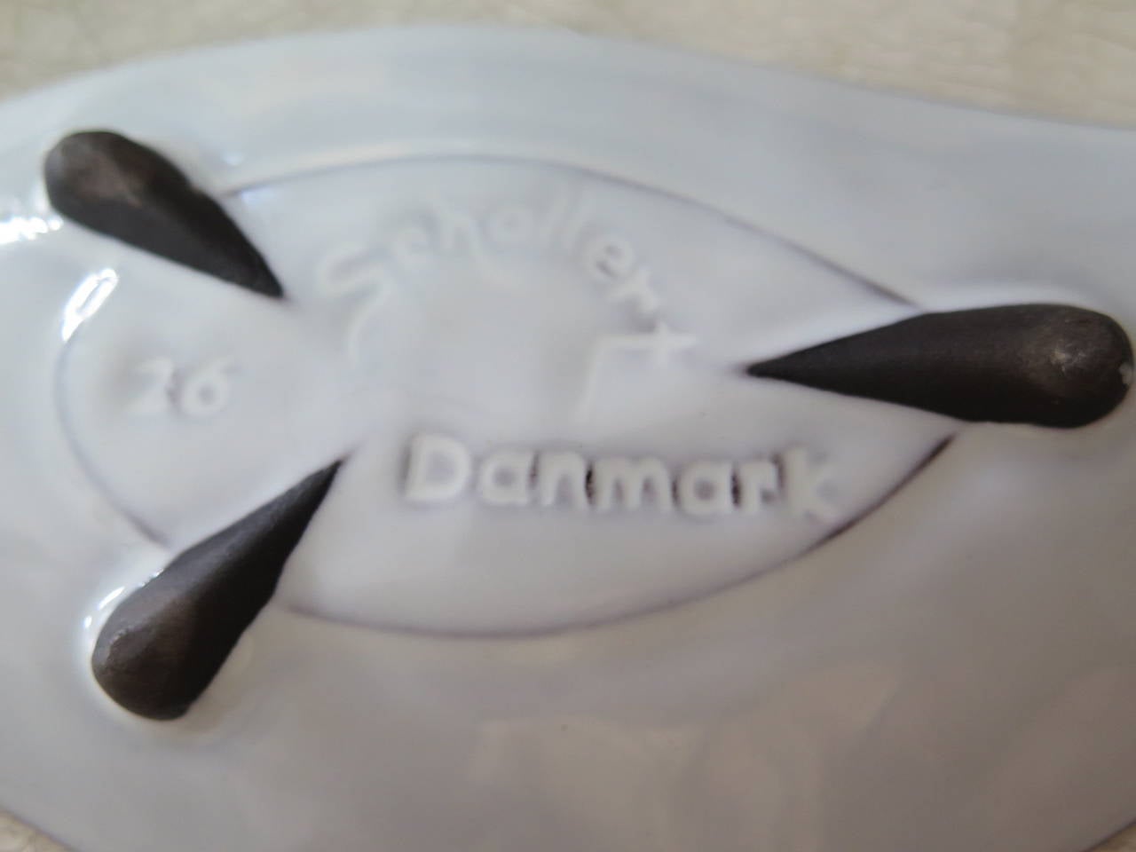 Frisman Vintage Ceramic Leaf By Christian Schollert
