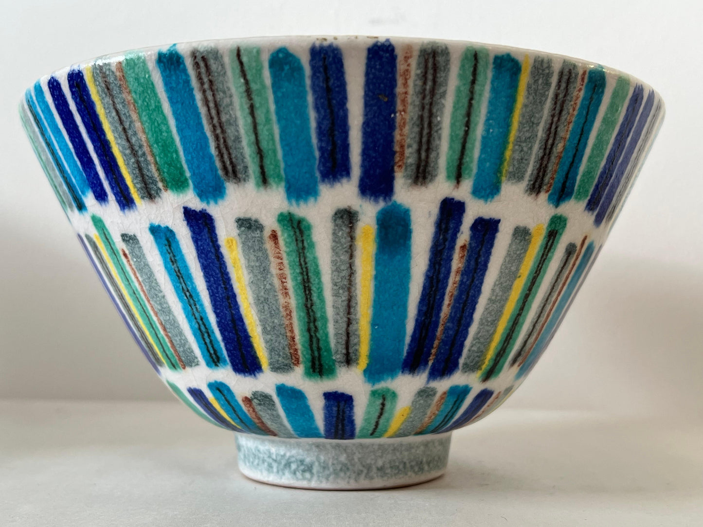 Frisman Vintage Unusual Ceramic Bowl With Stripes By Alvino Bagni For Raymor Ca' 1960's