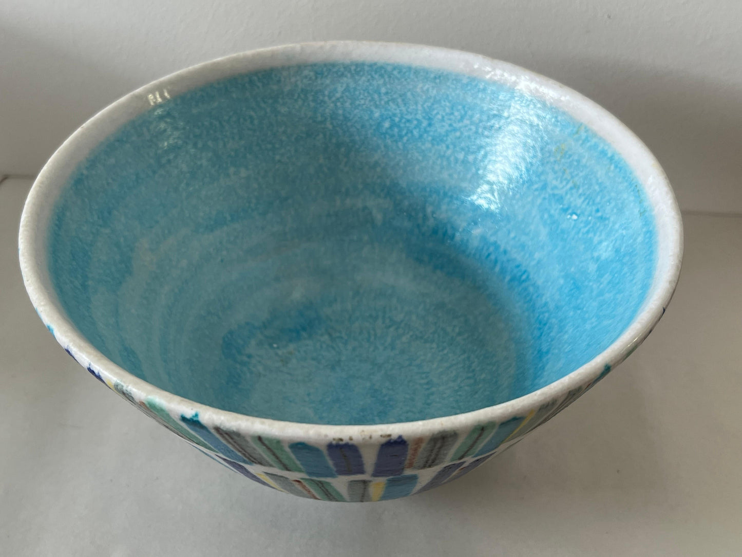 Frisman Vintage Unusual Ceramic Bowl With Stripes By Alvino Bagni For Raymor Ca' 1960's