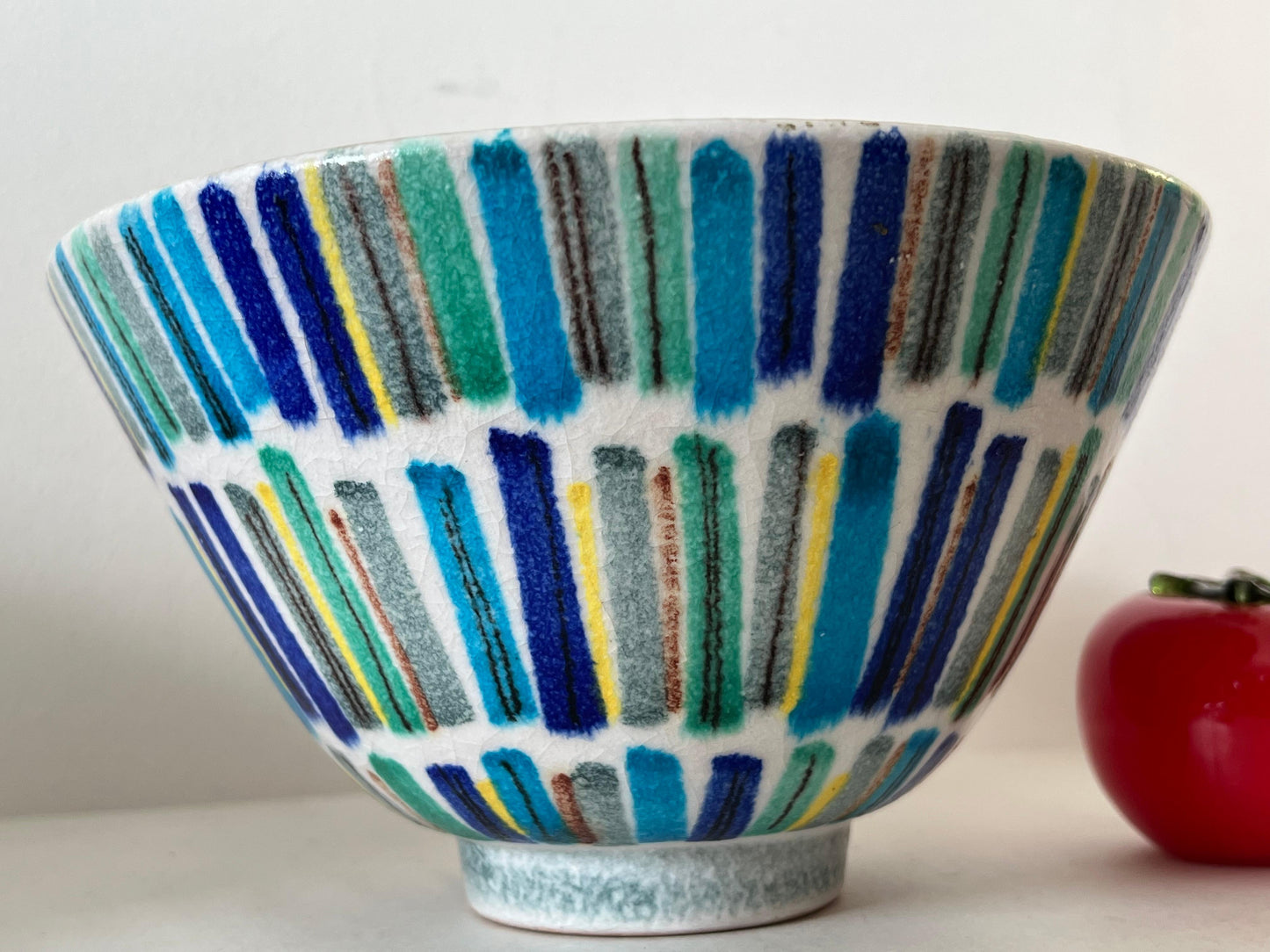 Frisman Vintage Unusual Ceramic Bowl With Stripes By Alvino Bagni For Raymor Ca' 1960's