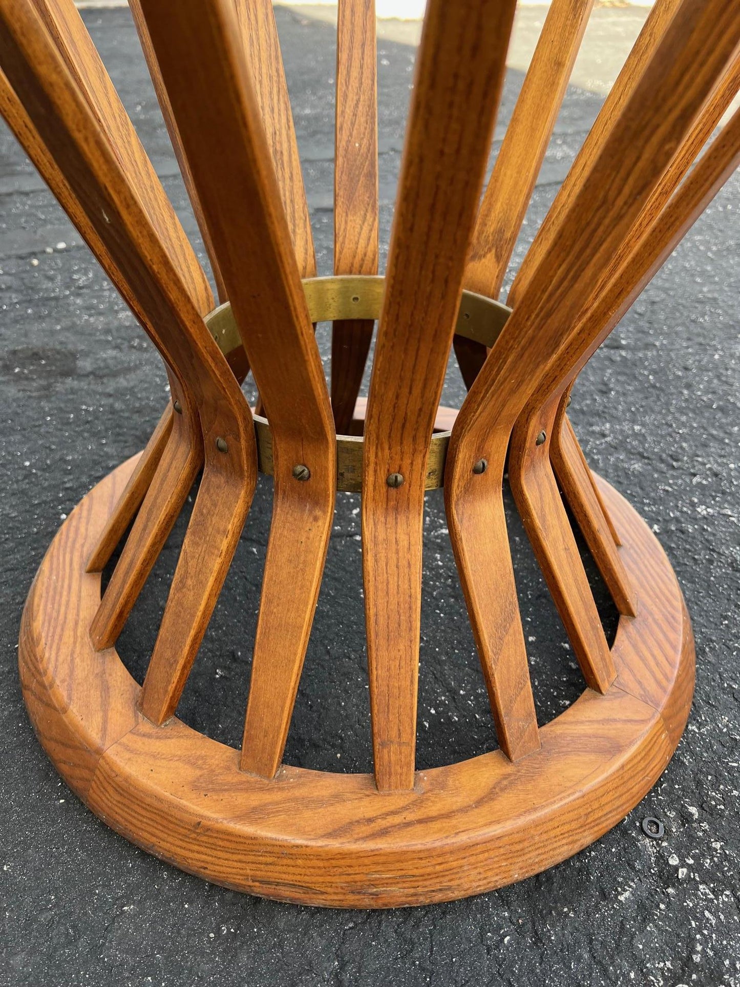 Frisman Vintage Dunbar Sheaf Of Wheat Table With Glass Top