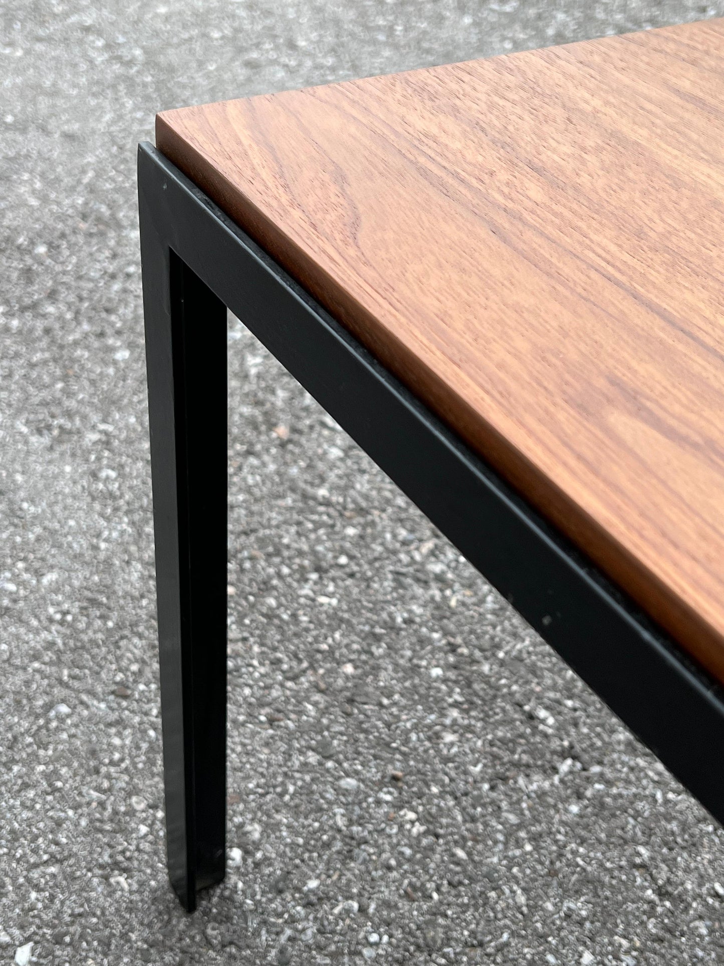 Frisman Vintage A Classic Knoll Coffee Table Or Bench With Angle Iron Frame Ca' 1960's