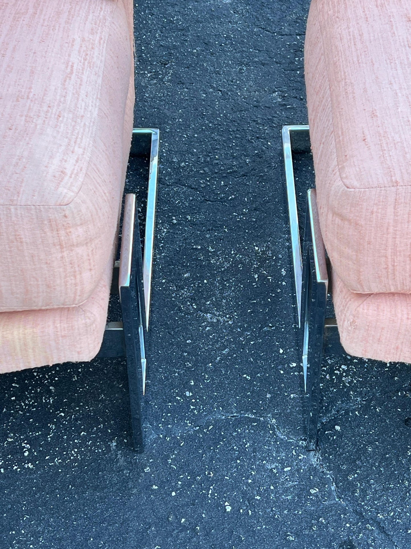 Frisman Vintage A Pair Of Vintage Milo Baughman Cantilever Slipper Chairs With Ottoman