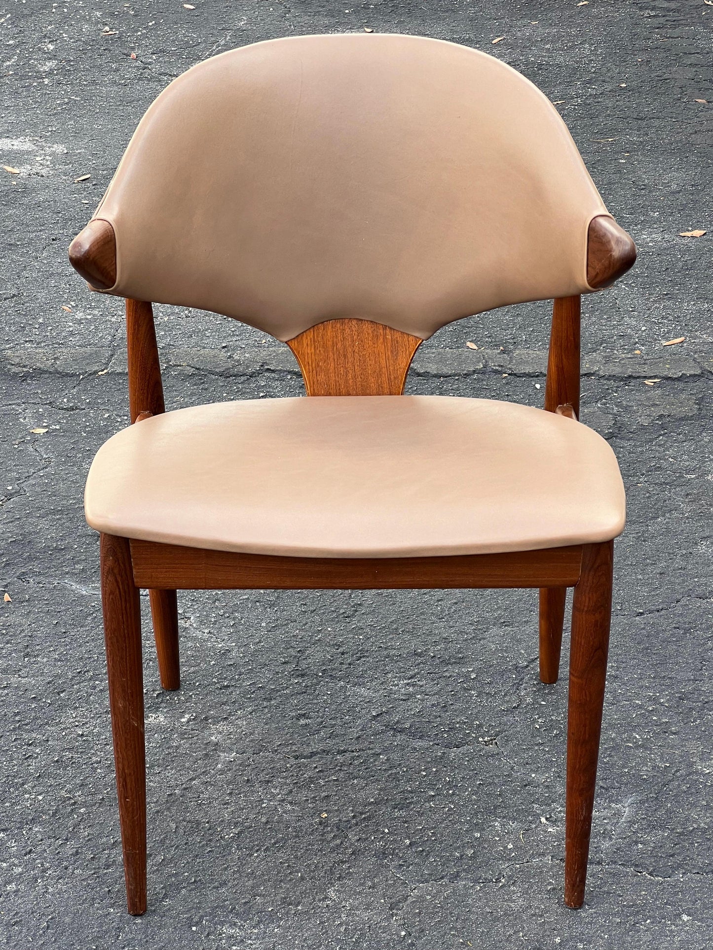 Frisman Vintage Classic Arne Vodder Leather And Teak Chair For Mahjongg Holland 1964