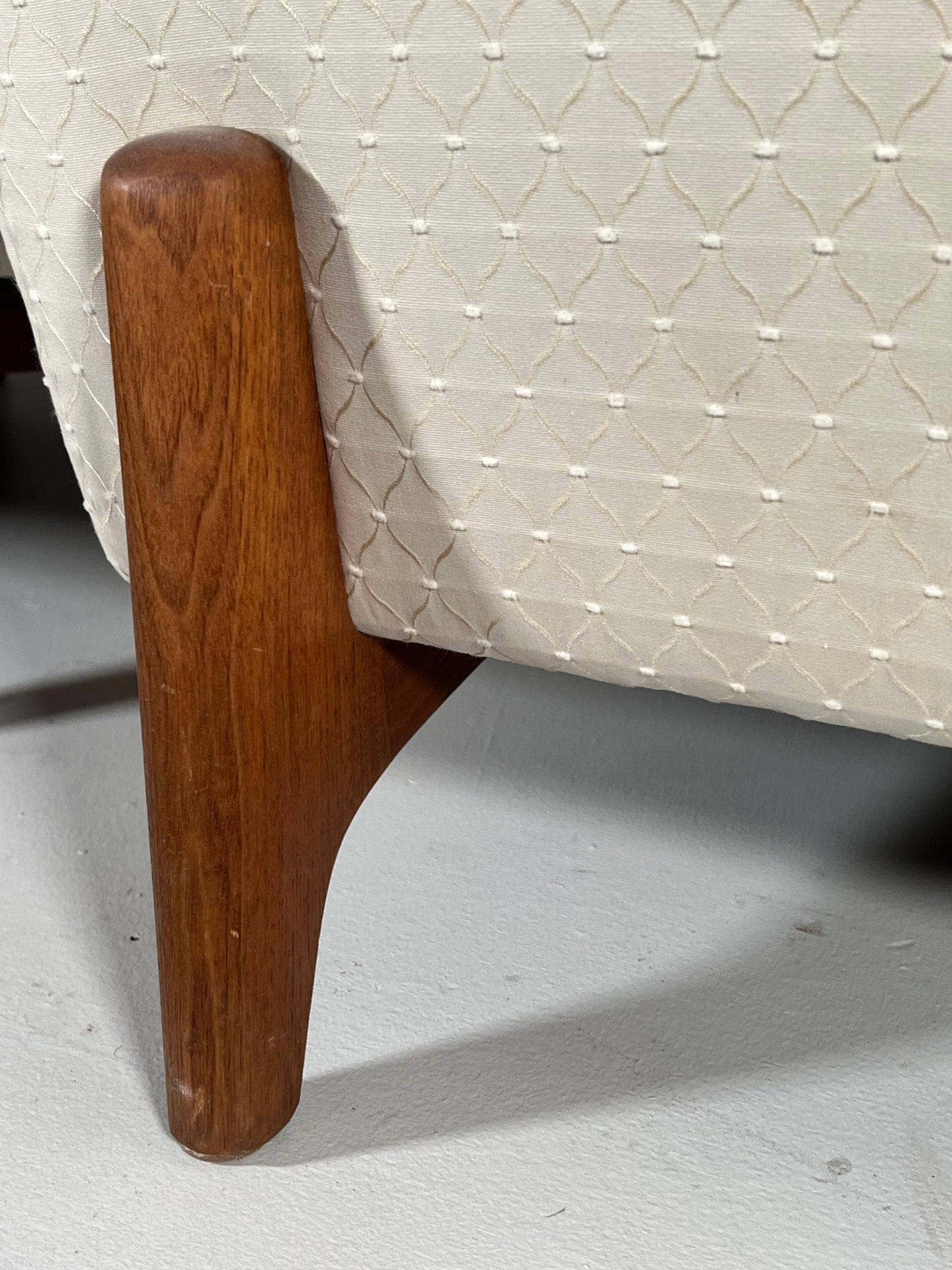 Frisman Vintage A Pair Of Wormley Dunbar Chairs From The Janus Collection Ca' 1960's