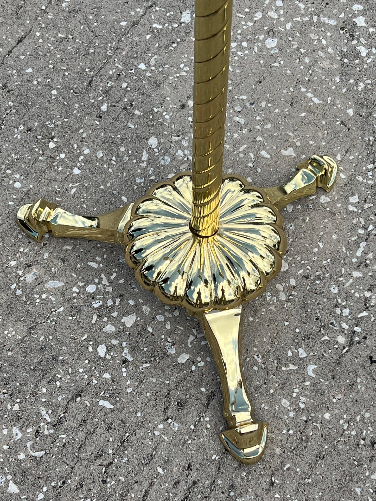 Frisman Vintage A Matched Pair Of Heavy Brass Valets Polished