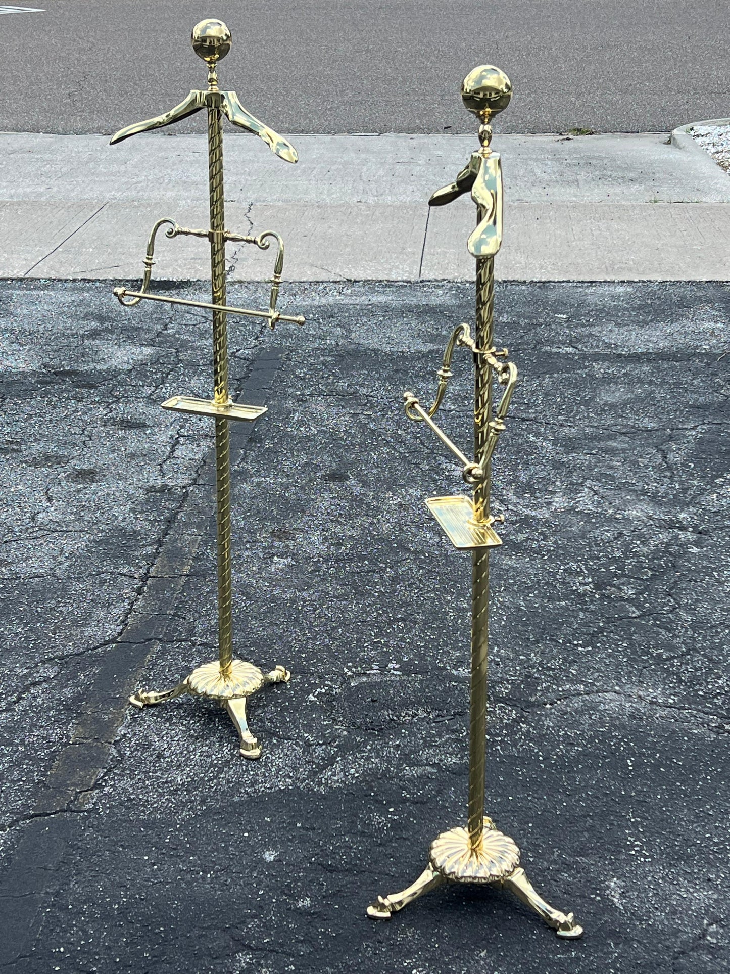 Frisman Vintage A Matched Pair Of Heavy Brass Valets Polished