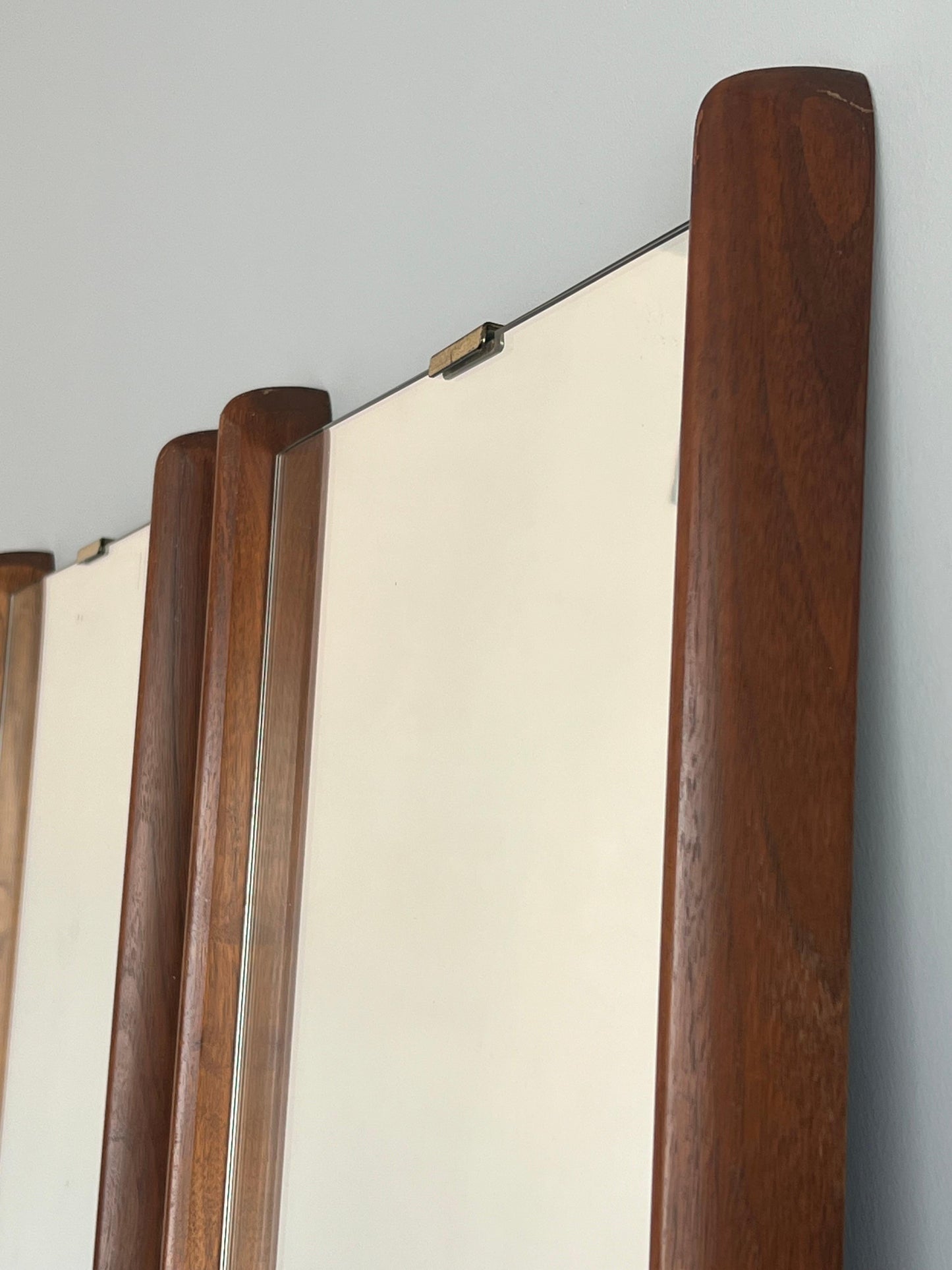 Frisman Vintage A Pair Of Sculptural Wall Mirrors Ca' 1950's