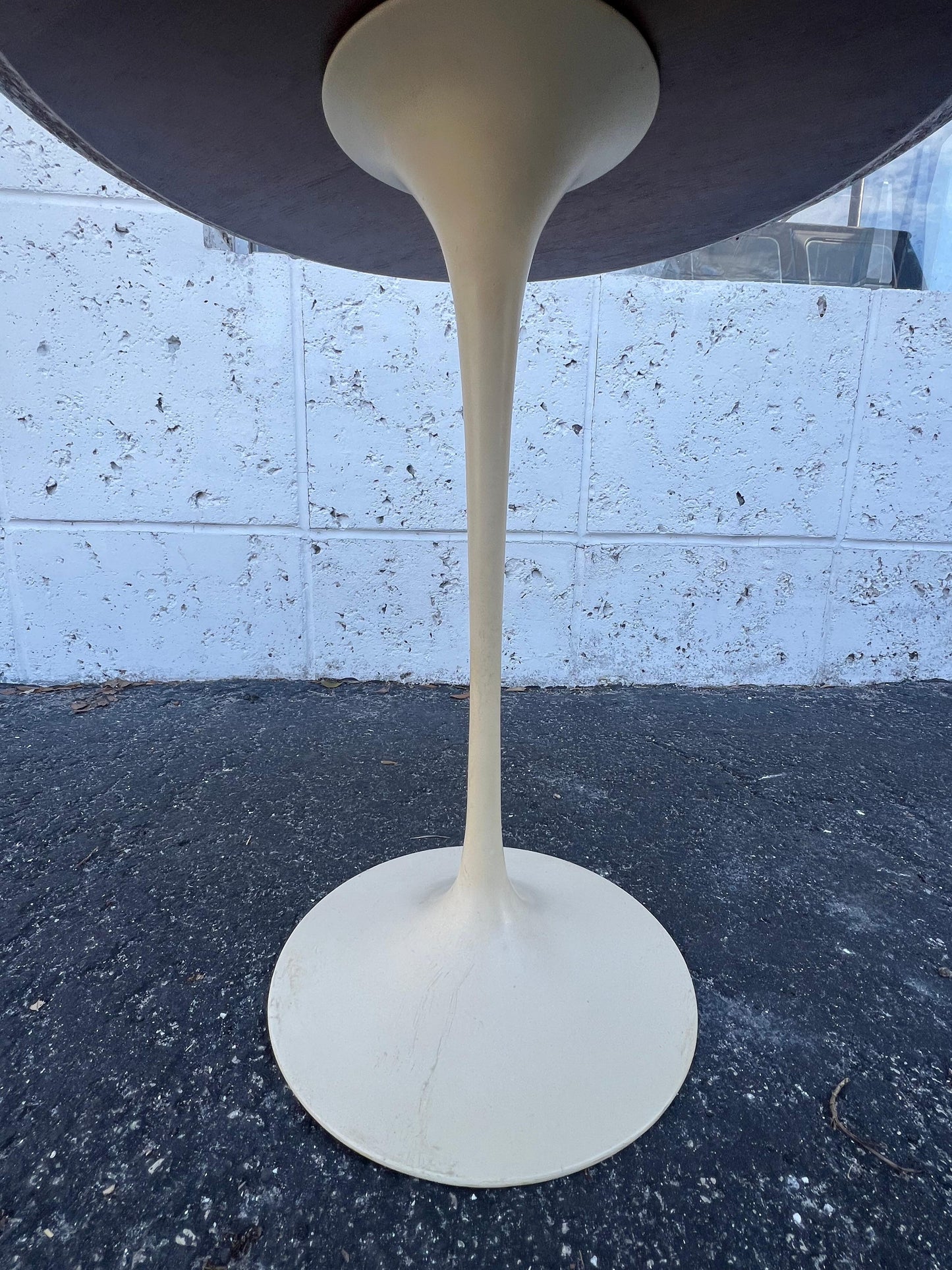 Frisman Vintage Original Eero Saarinen for Knoll International Tulip Side Table Walnut Top