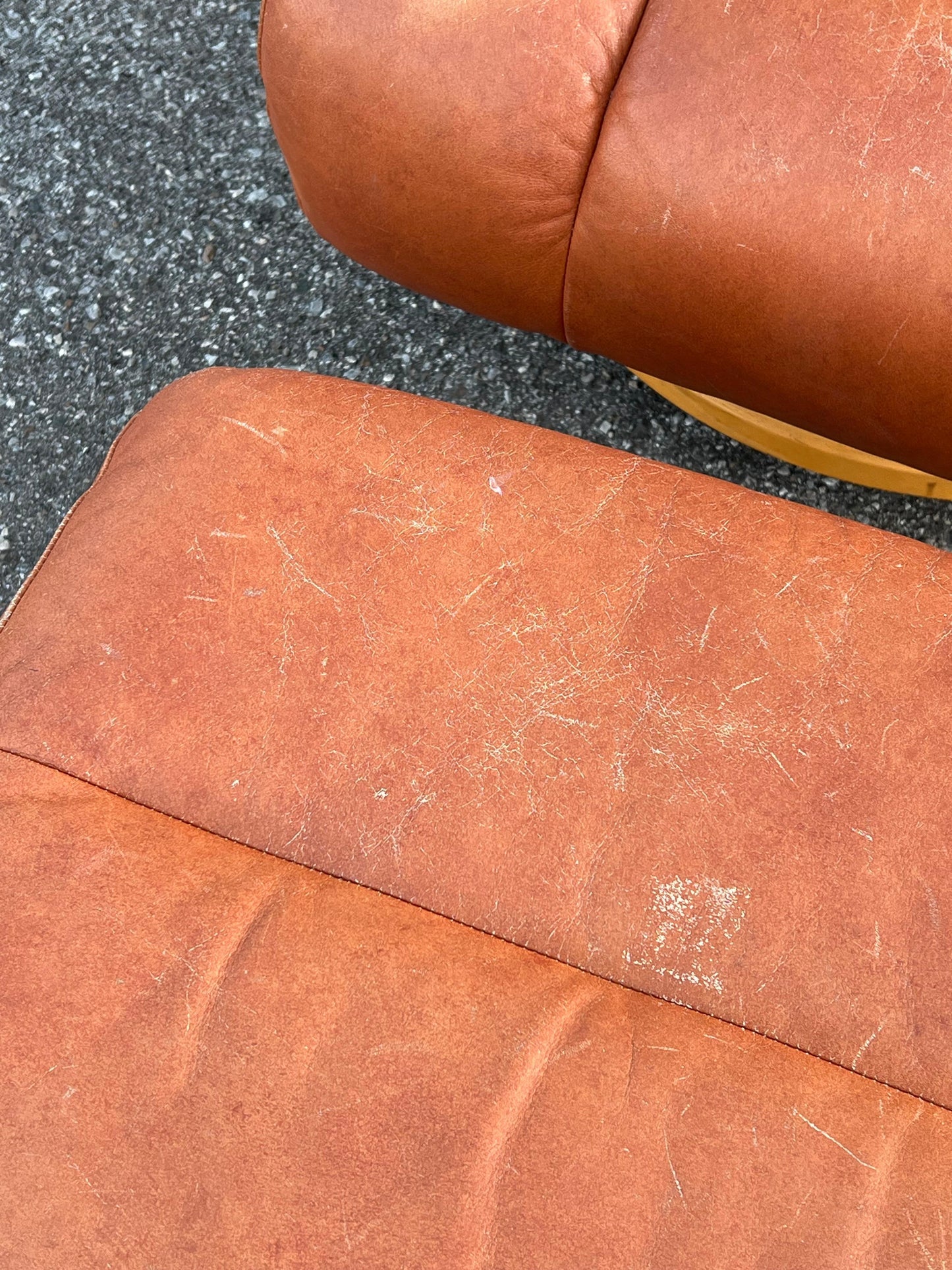 Frisman Vintage Ekornes Stressless Cognac Leather Reclining Swivel Lounge Chair with Ottoman