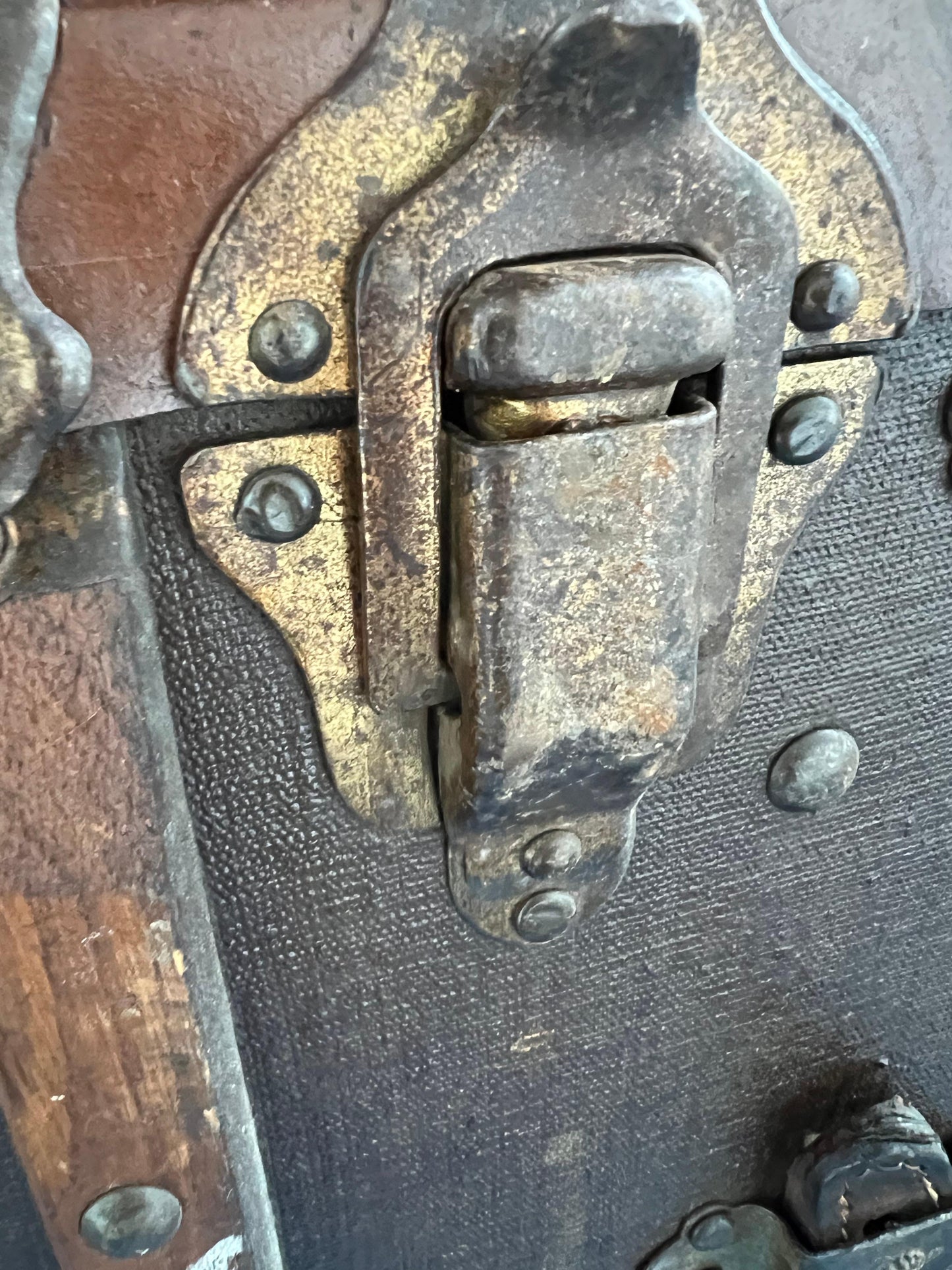 Frisman Vintage Antique Steamer Trunk Late 19th Century