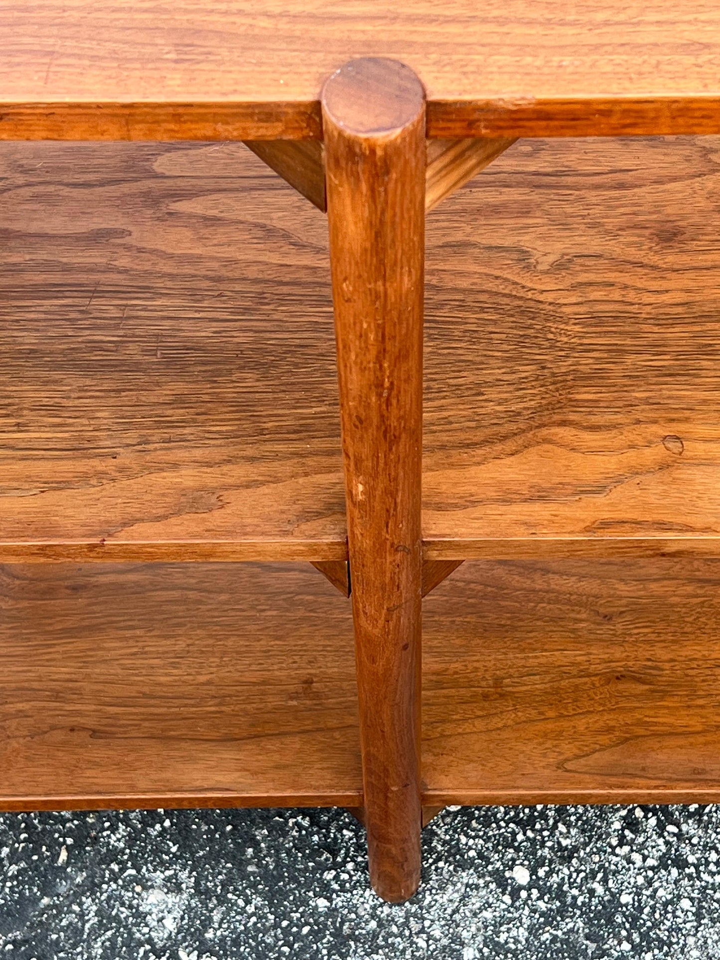 Frisman Vintage Milo Baughman For Glenn Of California Bookshelf Walnut Patina 1950's