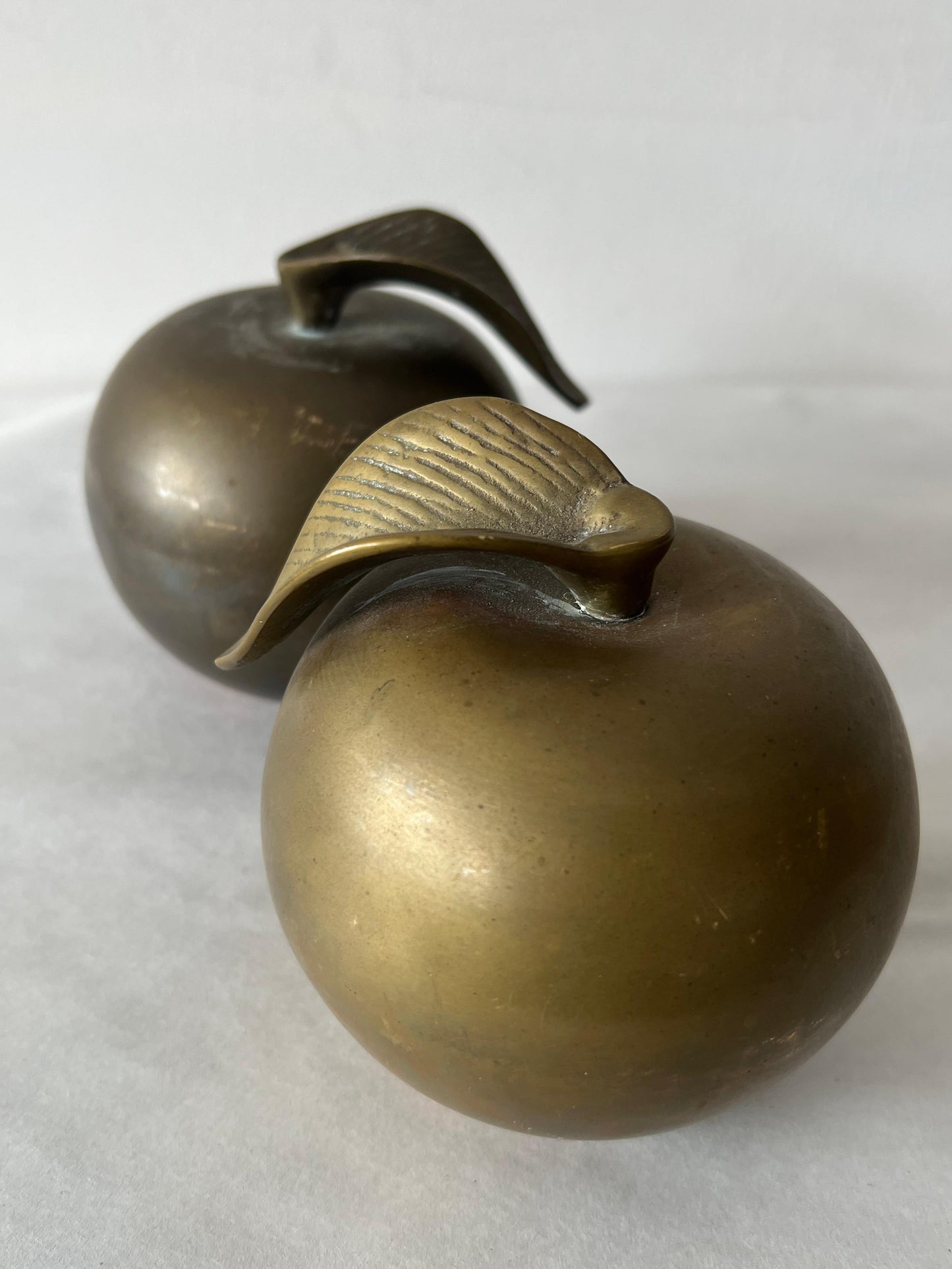 Frisman Vintage A Pair Of Brass Apple Sculptures Decorative 1960's