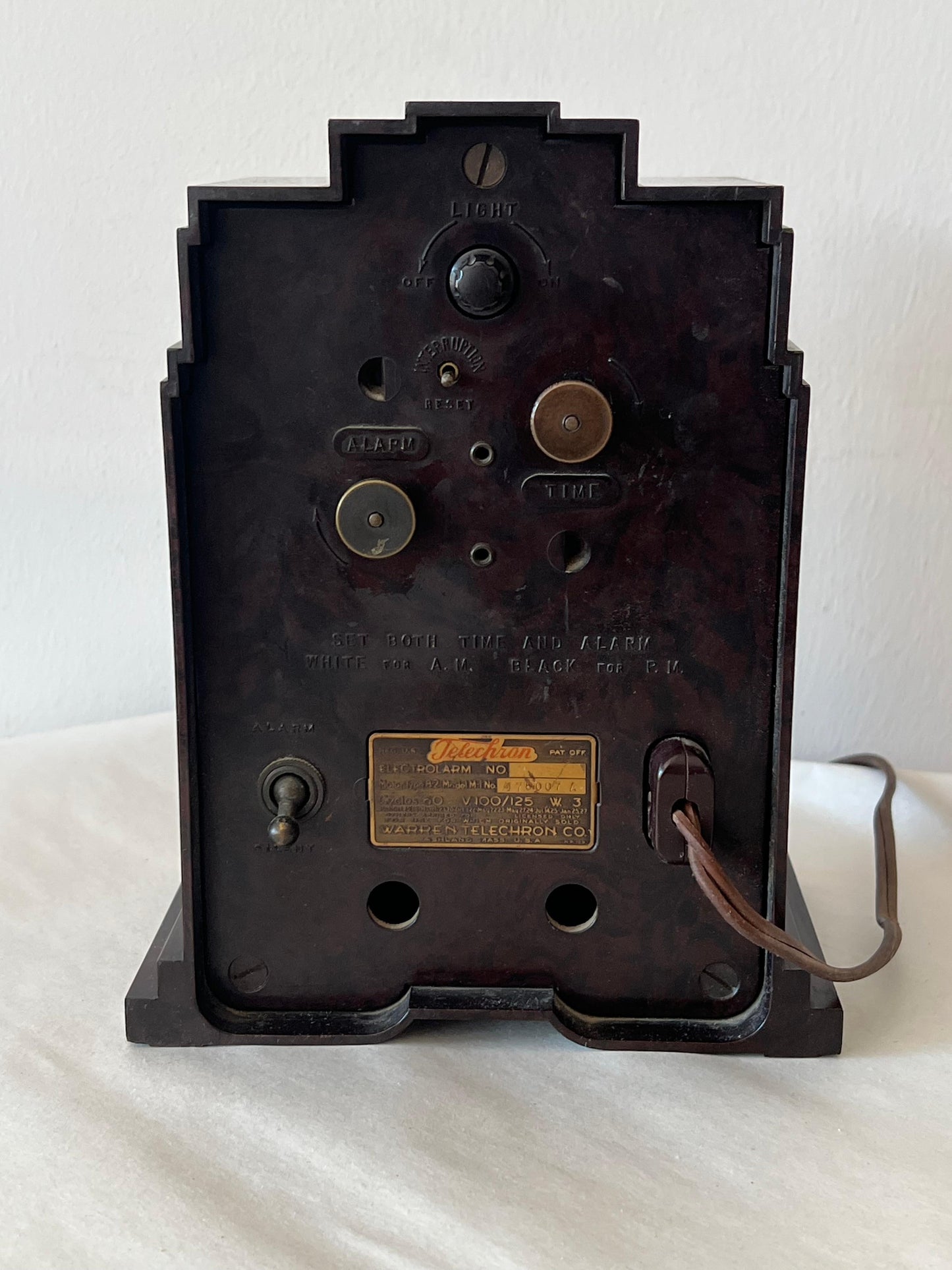 Frisman Vintage Vintage Art Deco Telechron Electroalarm Skyscraper Desk Clock Bakelite