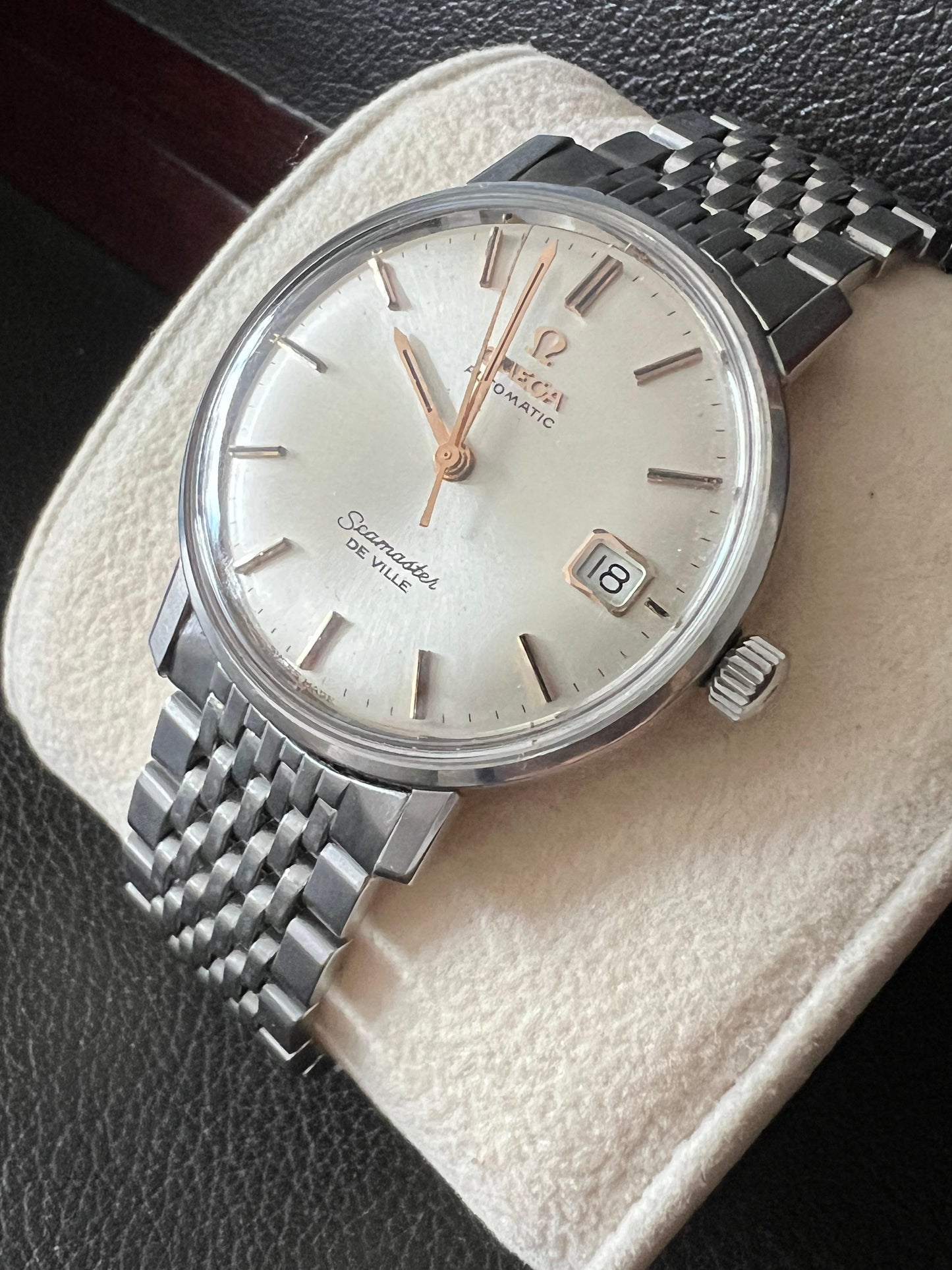 Frisman Vintage Omega Seamaster Deville With Date ca' 1960's