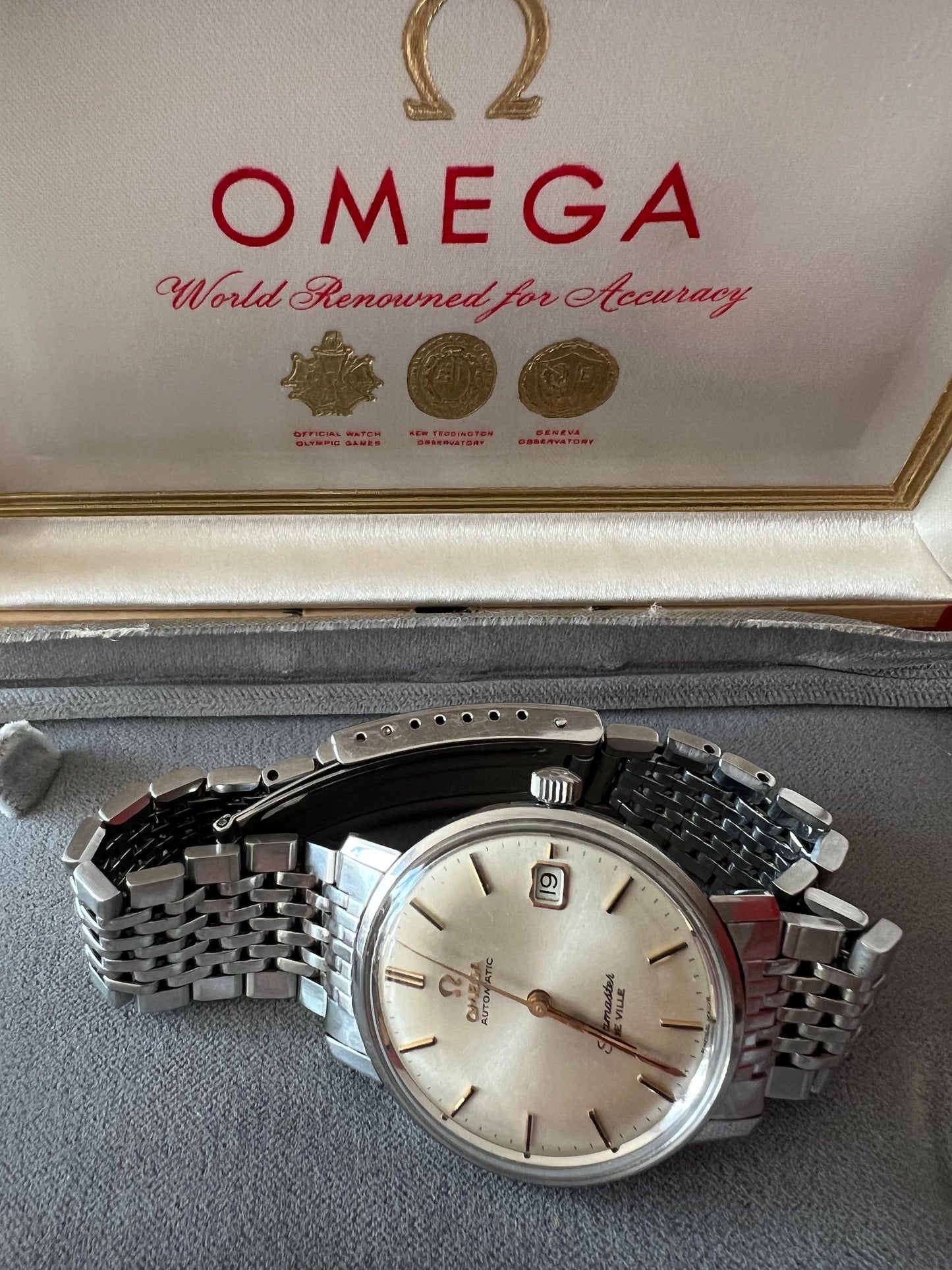 Frisman Vintage Omega Seamaster Deville With Date ca' 1960's