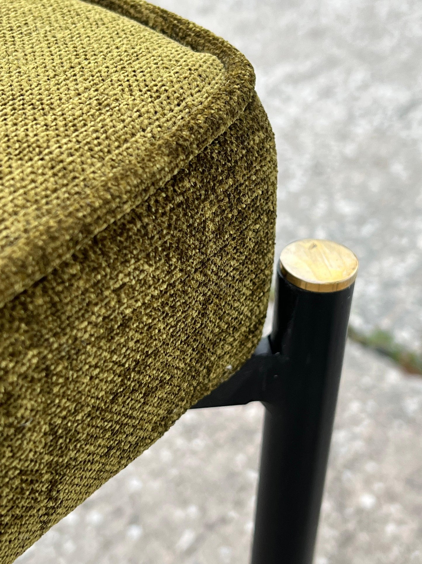 Frisman Vintage A Pair Of Italian Designer Stools Brass And Steel Elegant Post Modern