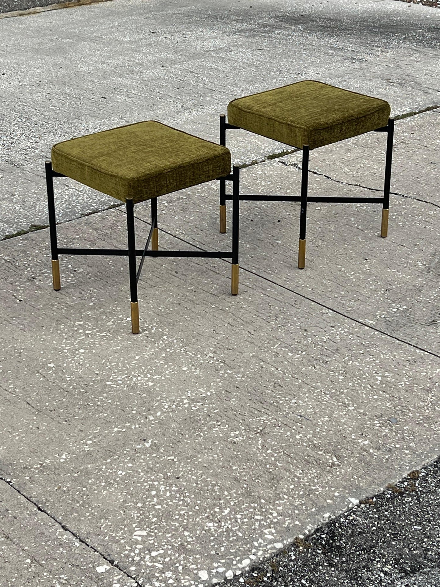 Frisman Vintage A Pair Of Italian Designer Stools Brass And Steel Elegant Post Modern