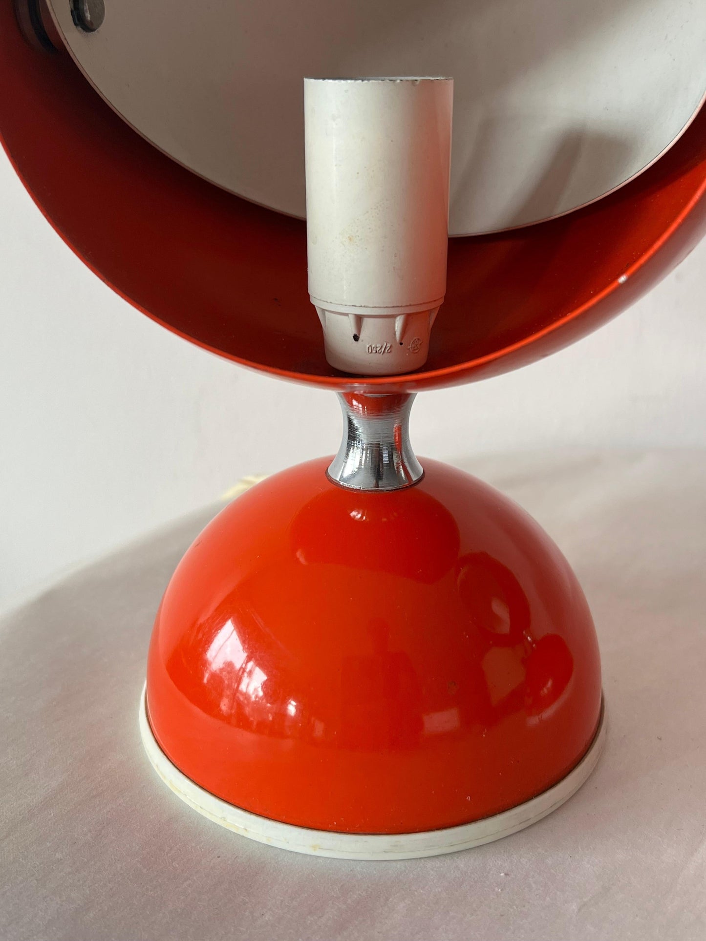 Frisman Vintage A Pair Of Italian Table Lamps With Adjustable Shades Orange 1960's Space Age