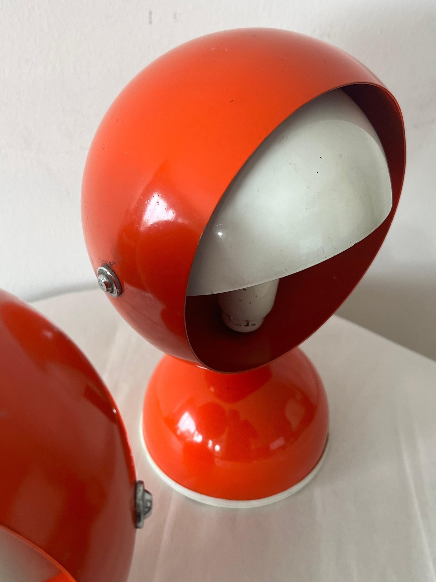 Frisman Vintage A Pair Of Italian Table Lamps With Adjustable Shades Orange 1960's Space Age